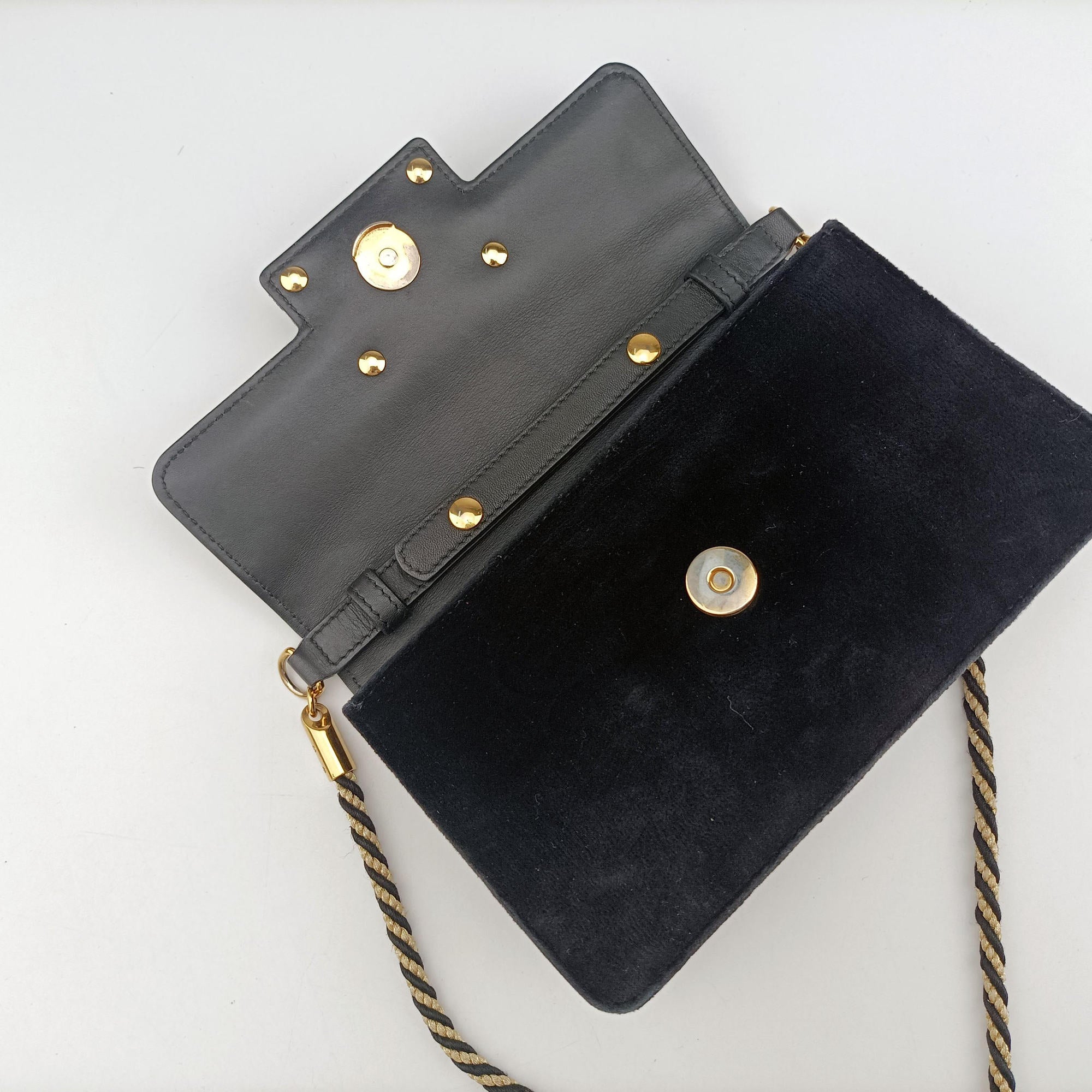 Pre-owned Gucci Square G Black velour 544242 shoulderbag | stylenewstar