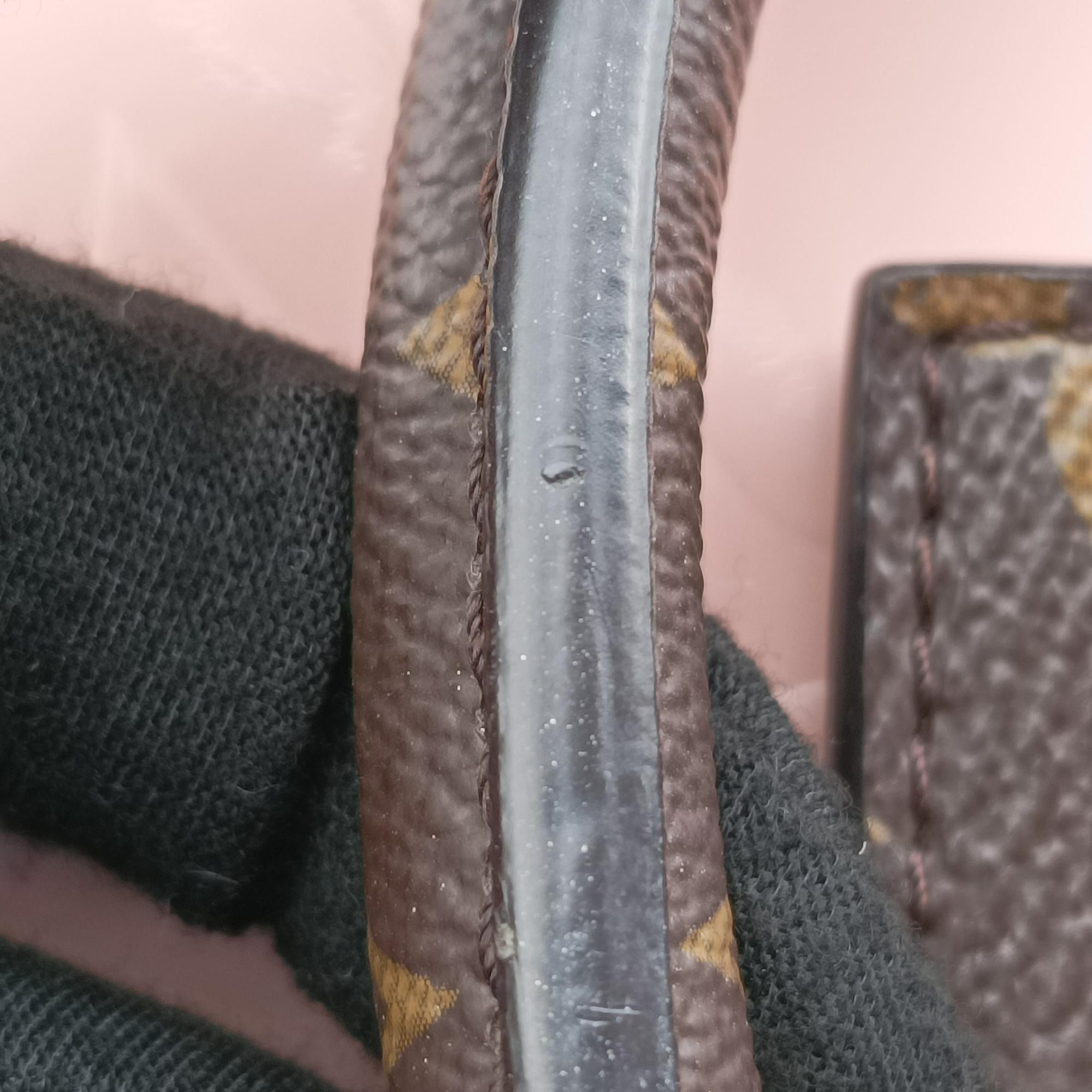 Secondhand Louis Vuitton Alma BB ROSE BALLERIN Vernis M51949 shoulderbag | stylenewstar