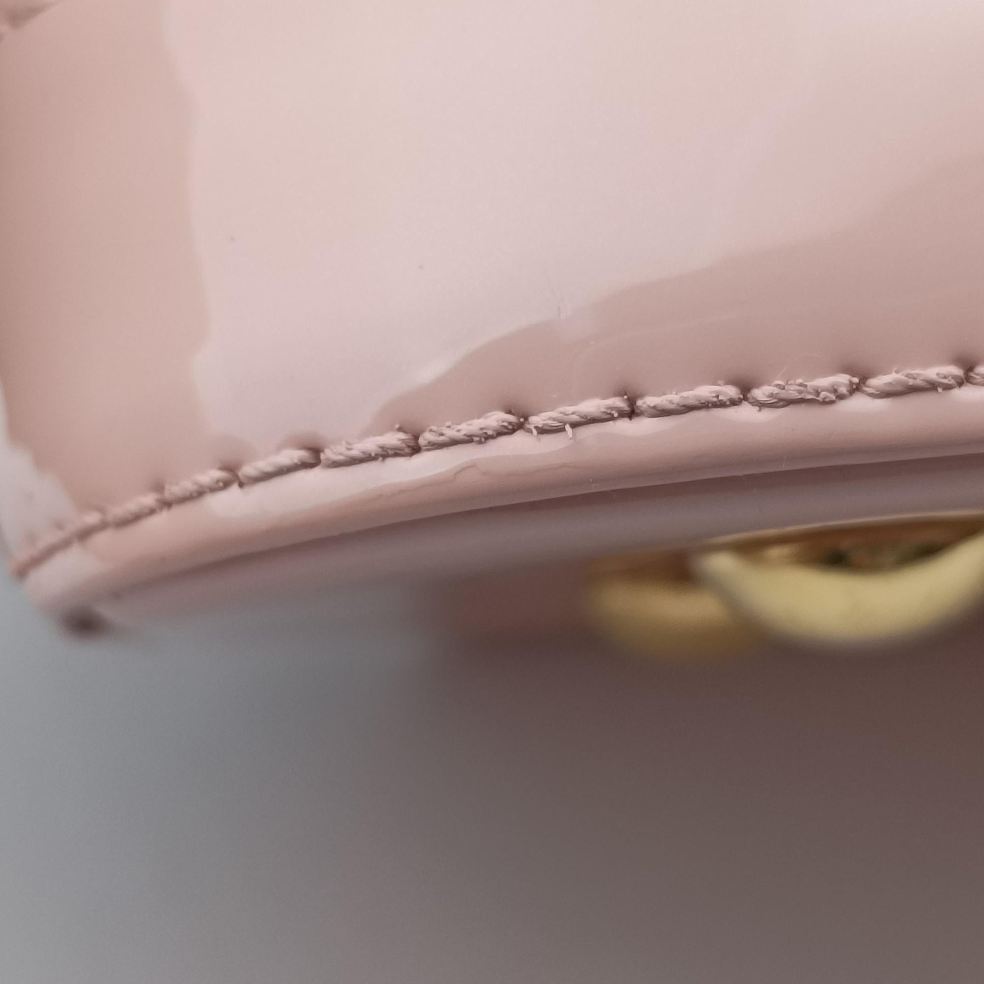 Secondhand Louis Vuitton Alma BB ROSE BALLERIN Vernis M51949 shoulderbag | stylenewstar
