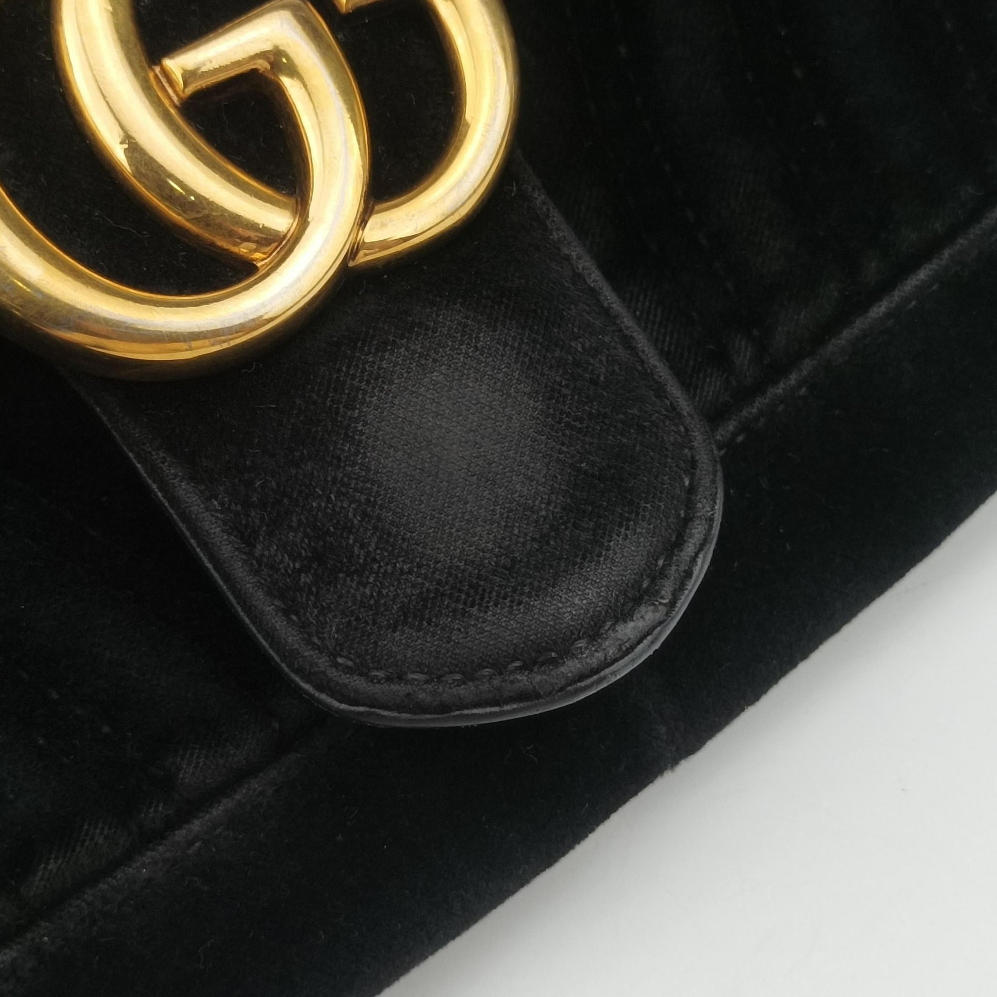 Pre-owned Gucci GG Marmont Black velour 443497 shoulderbag | stylenewstar