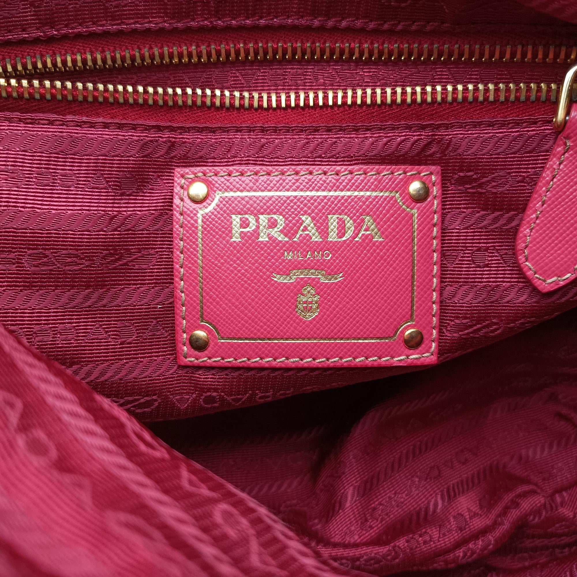 Secondhand Prada Tessuto Ibisco Nylon × Saffiano Leather BT0689 shoulderbag | stylenewstar