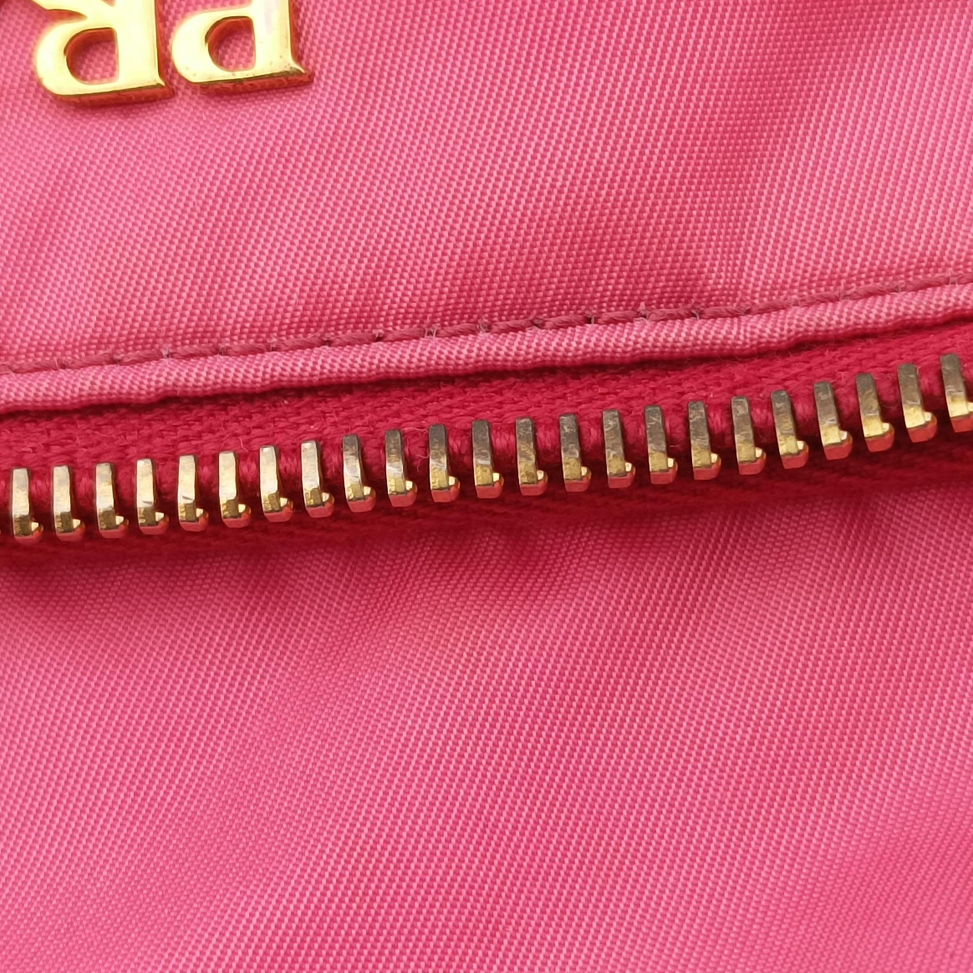 Secondhand Prada Tessuto Ibisco Nylon × Saffiano Leather BT0689 shoulderbag | stylenewstar