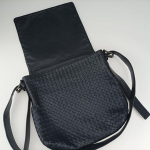 Secondhand Bottega Veneta Intrecciato Navy lambskin  shoulderbag | stylenewstar