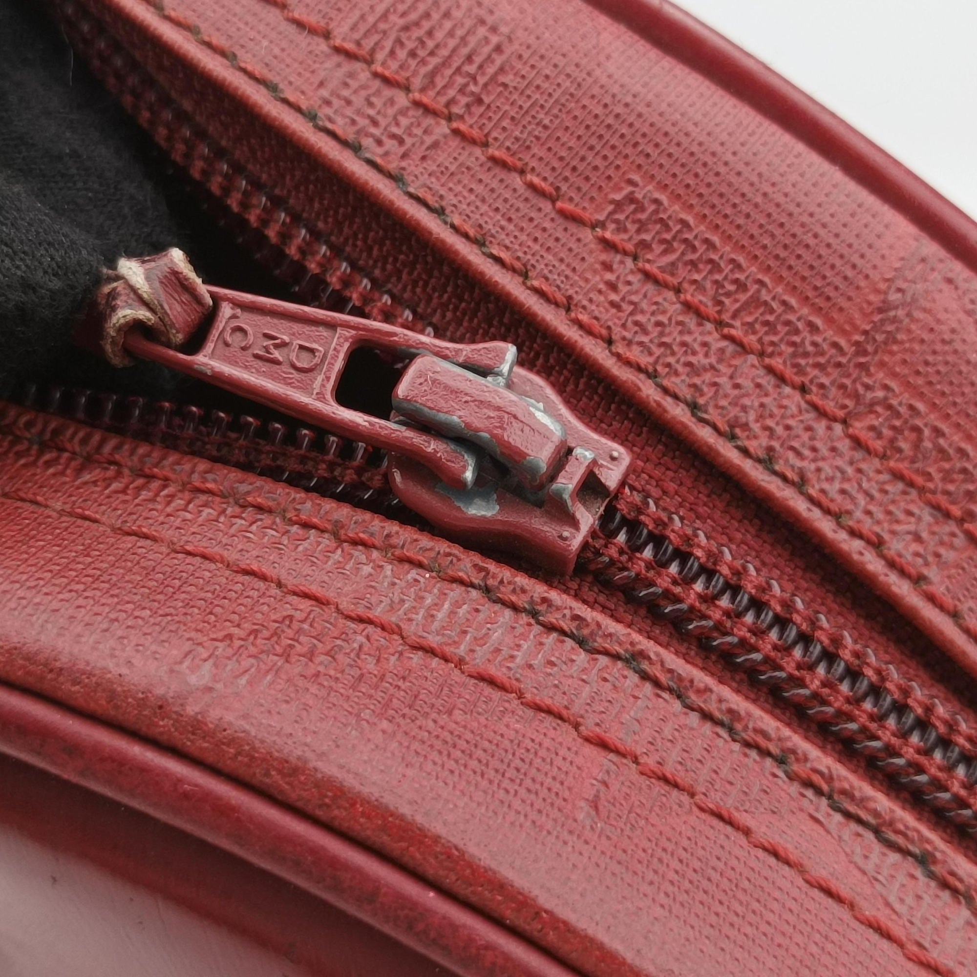 Pre-owned Christian Dior Malice CD Signature Collection Bordeaux Leather  shoulderbag | stylenewstar