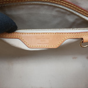 Pre-owned Louis Vuitton Brea MM Dunne Vernis M90180 shoulderbag | stylenewstar