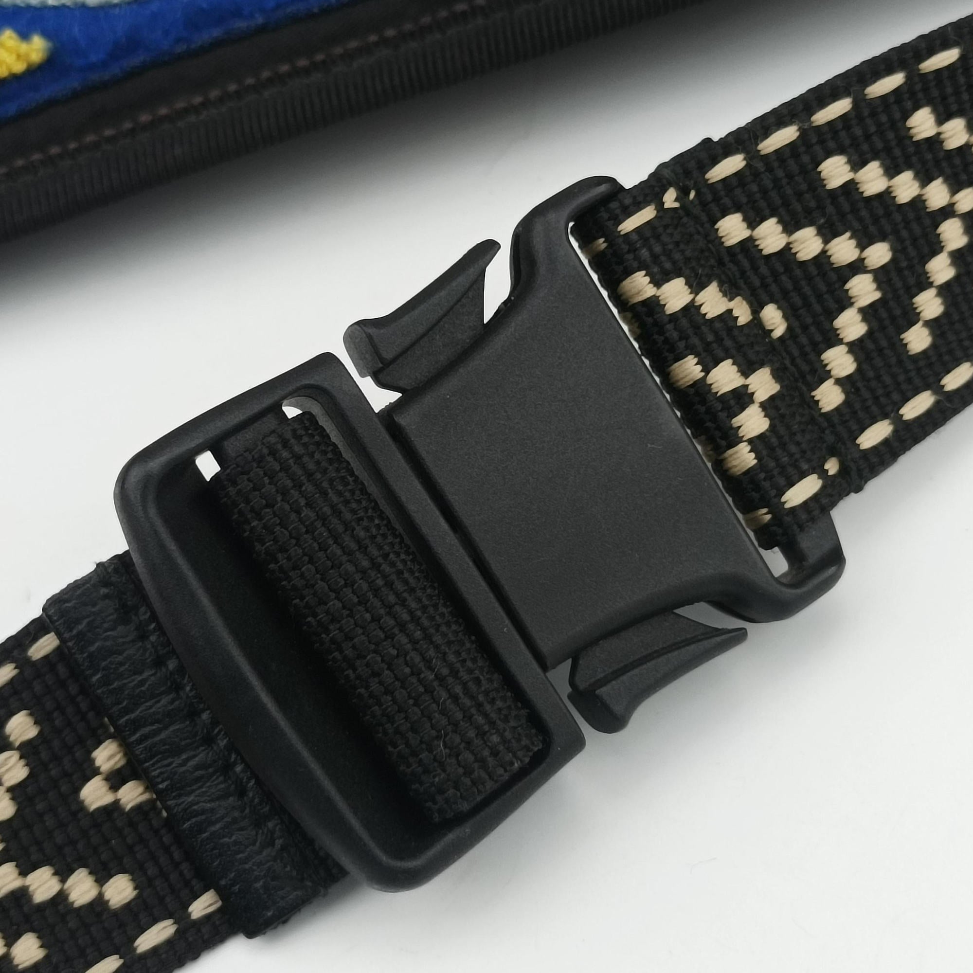 Pre-owned Gucci 80s Patch Black Nylon 536842 bum bag/waist bag | stylenewstar