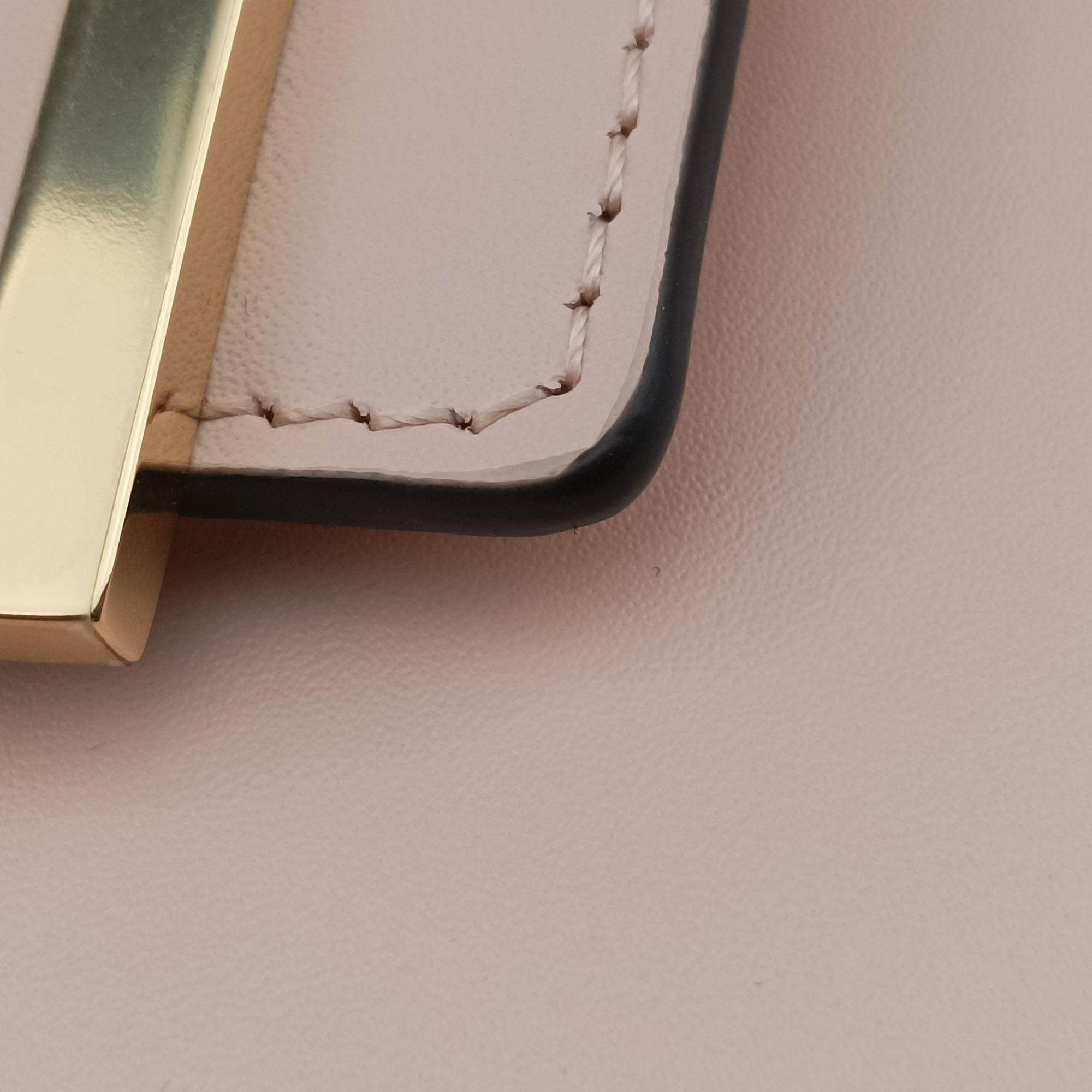 Pre-owned Fendi Cookie Mini Pink Leather 8BS065 shoulderbag | stylenewstar