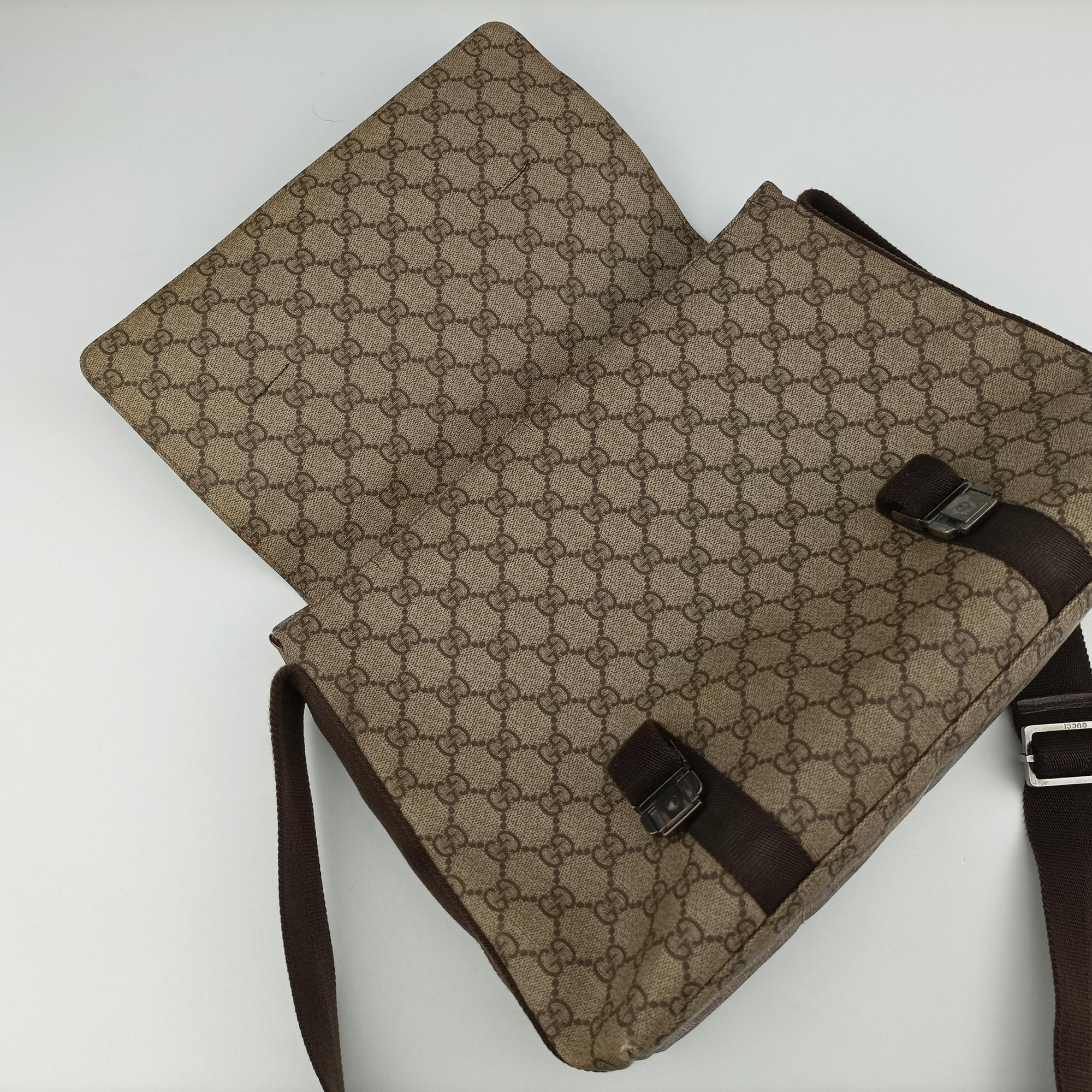 Vintage Gucci GG Supreme Double Buckle Beige × Dark Brown PVC coated canvas 122373 214397 shoulderbag | stylenewstar