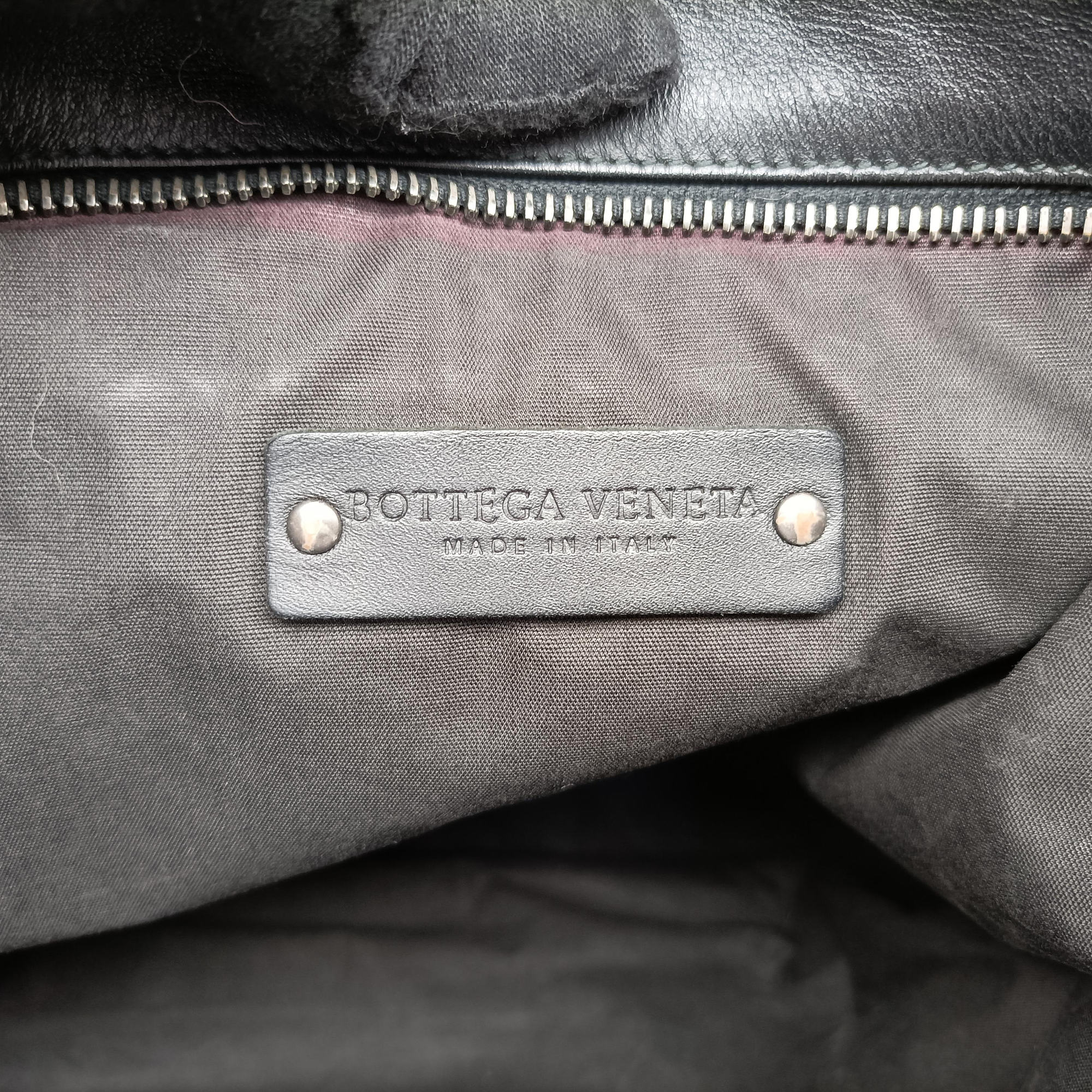 Pre-owned Bottega Veneta Intrecciato Black lambskin  shoulderbag | stylenewstar