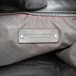 Pre-owned Bottega Veneta Intrecciato Black lambskin  shoulderbag | stylenewstar