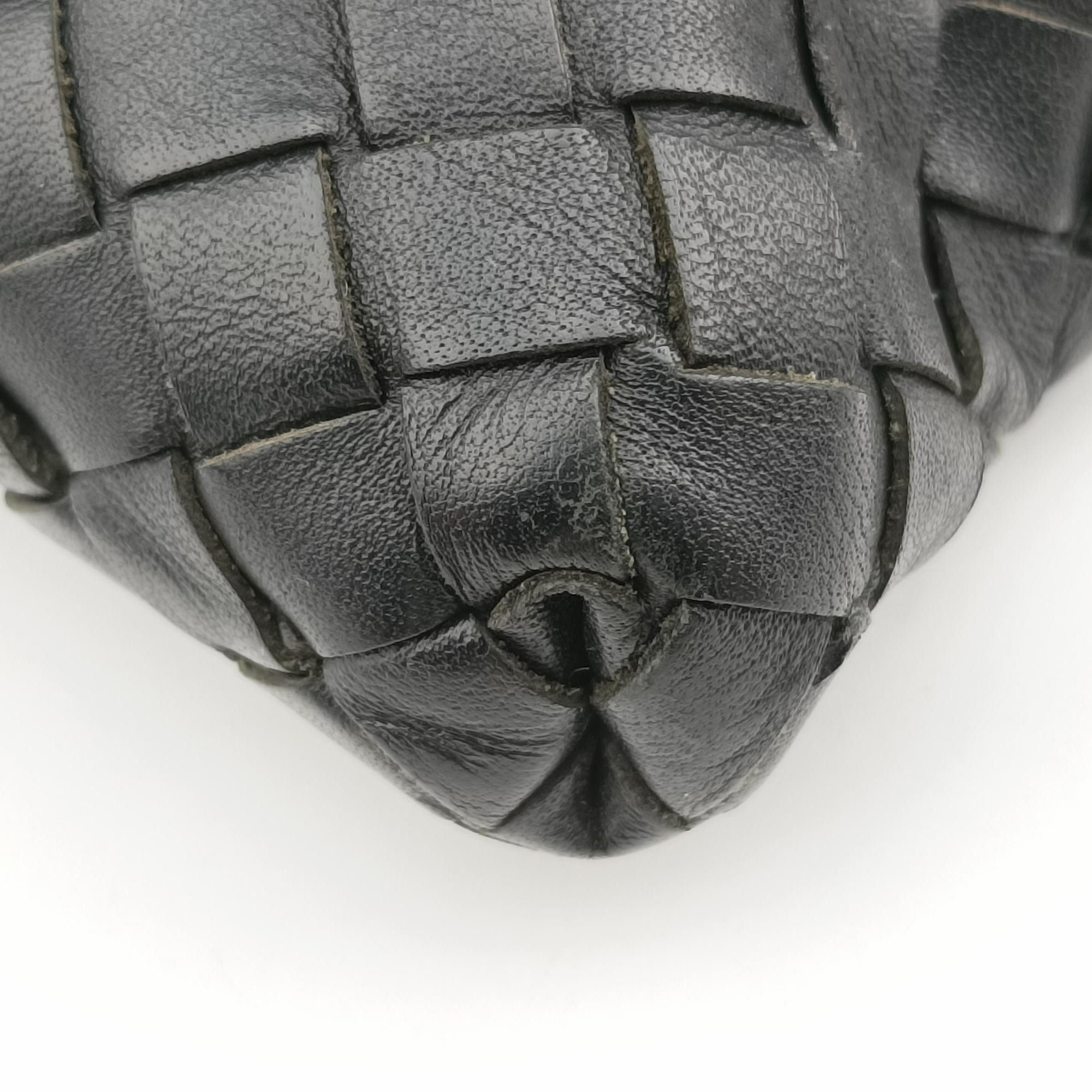 Pre-owned Bottega Veneta Intrecciato Black lambskin  shoulderbag | stylenewstar