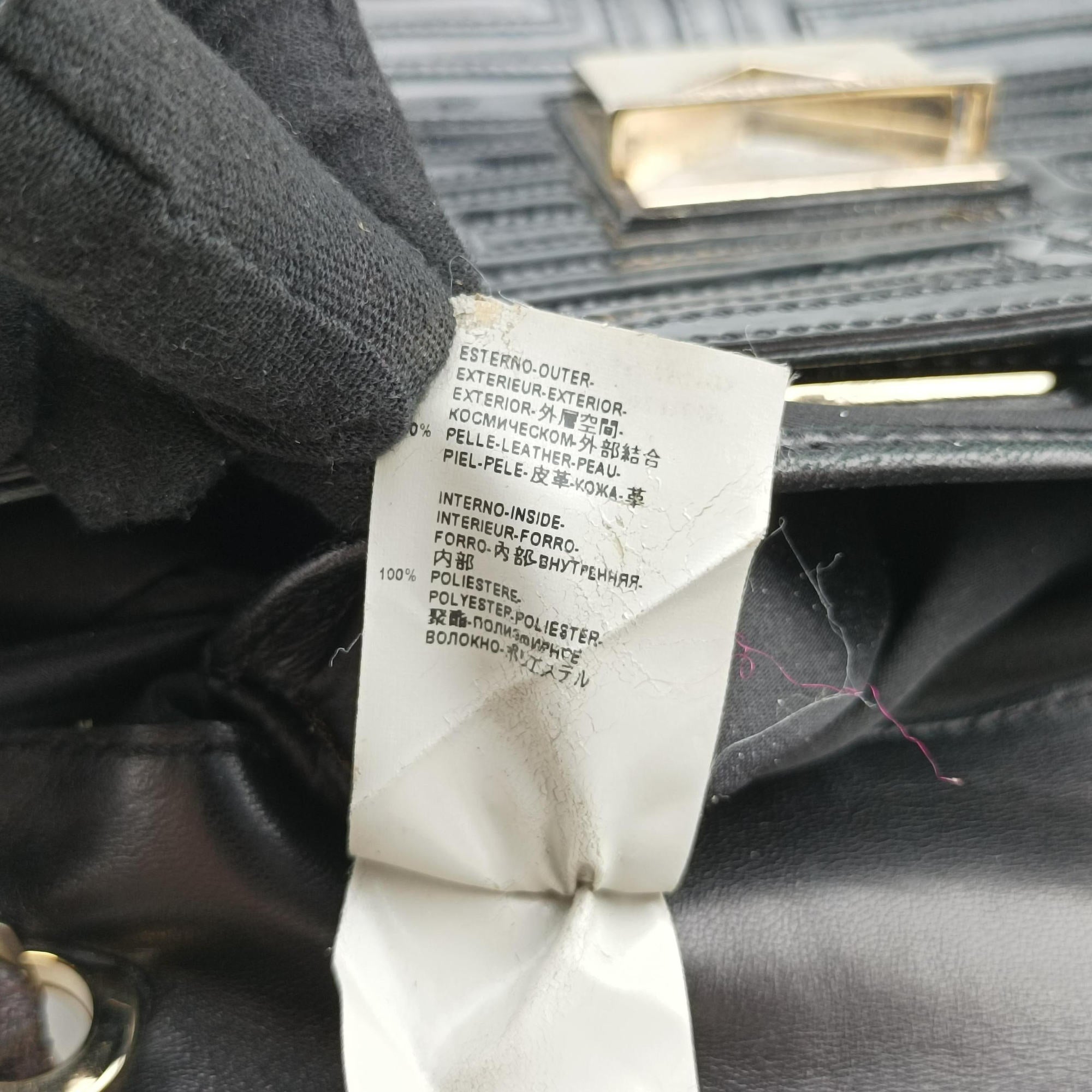 Secondhand VERSACE back grain Black Patent Leather  shoulderbag | stylenewstar