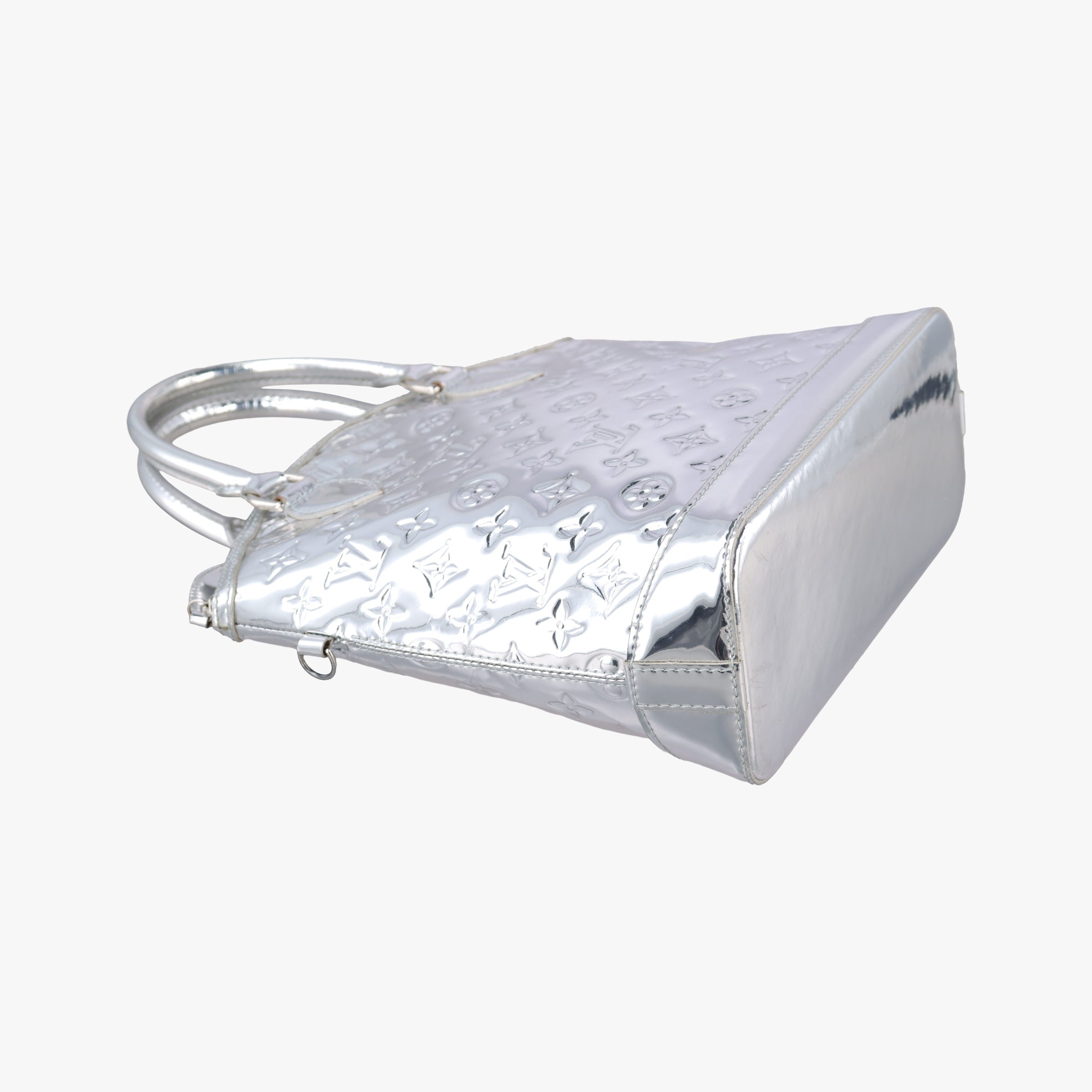 Pre-owned Louis Vuitton Lockit Silver Monogram Miroir M95449 handbag | stylenewstar