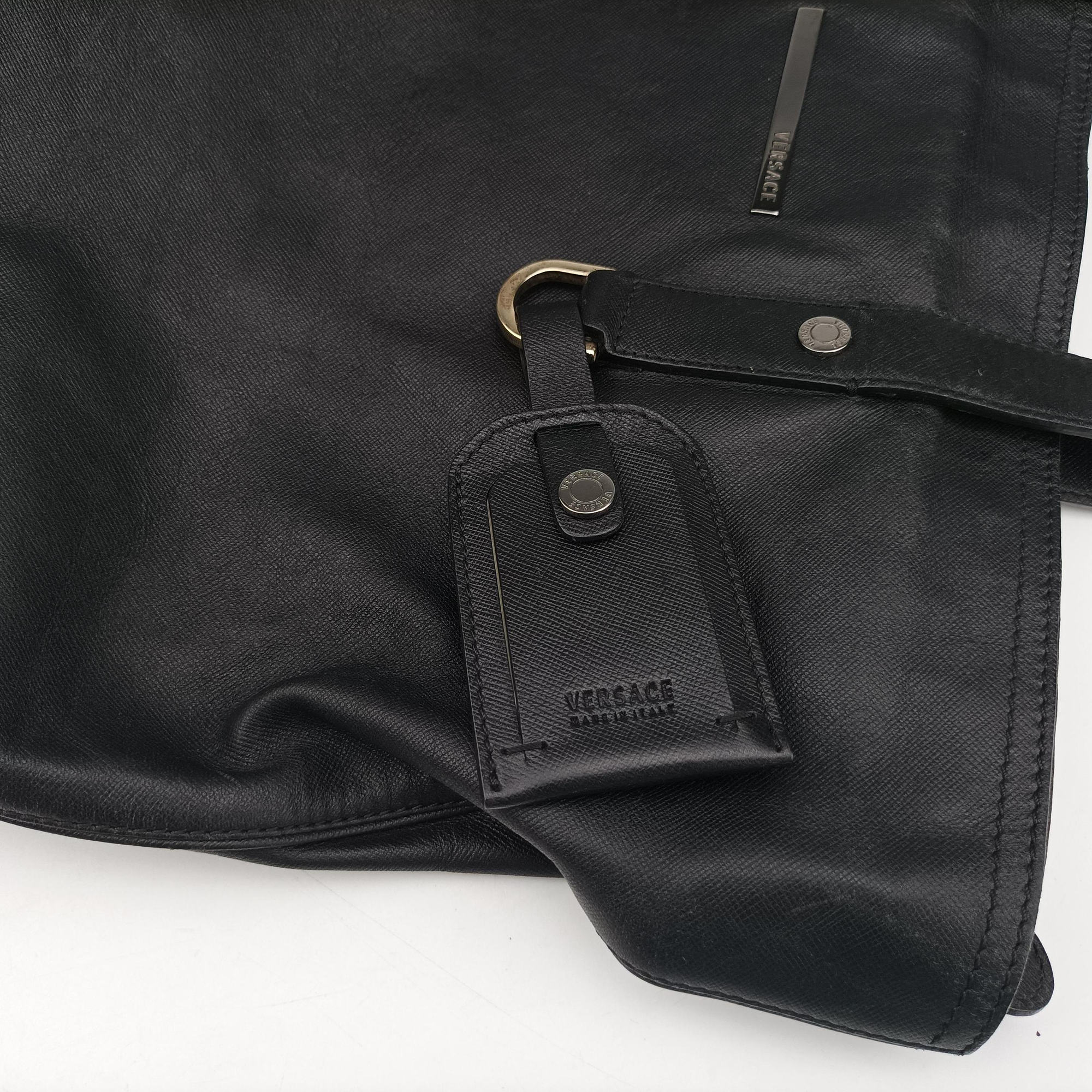 Pre-owned VERSACE Tote Black Leather  handbag | stylenewstar