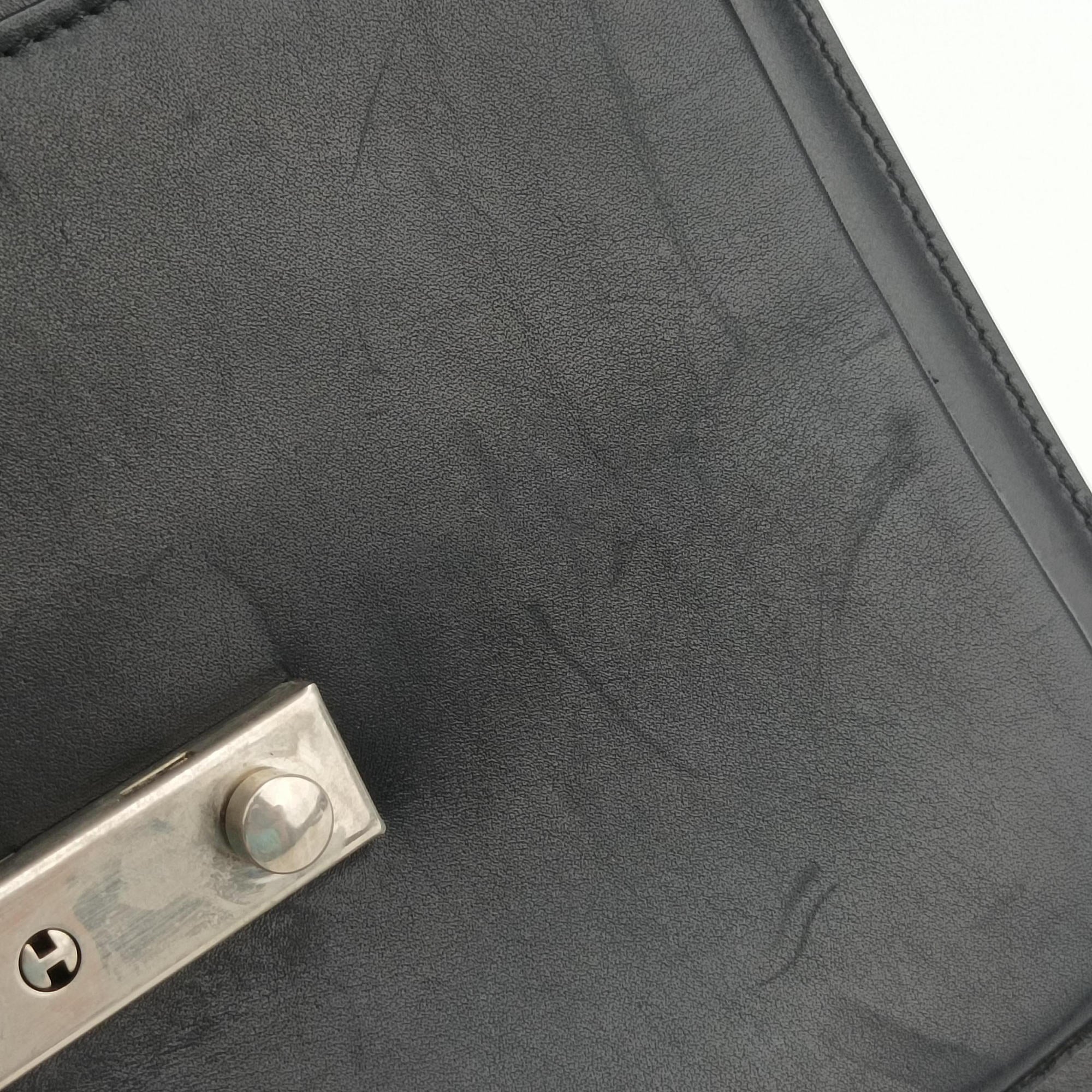 Pre-owned VERSACE Embossed Logo Top Handle Messenger Black Leather  shoulderbag | stylenewstar