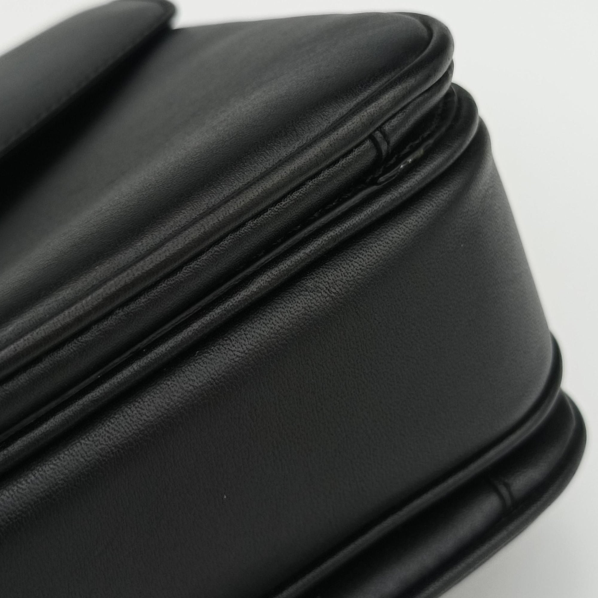 Secondhand Celine C bag Medium Black Leather  shoulderbag | stylenewstar