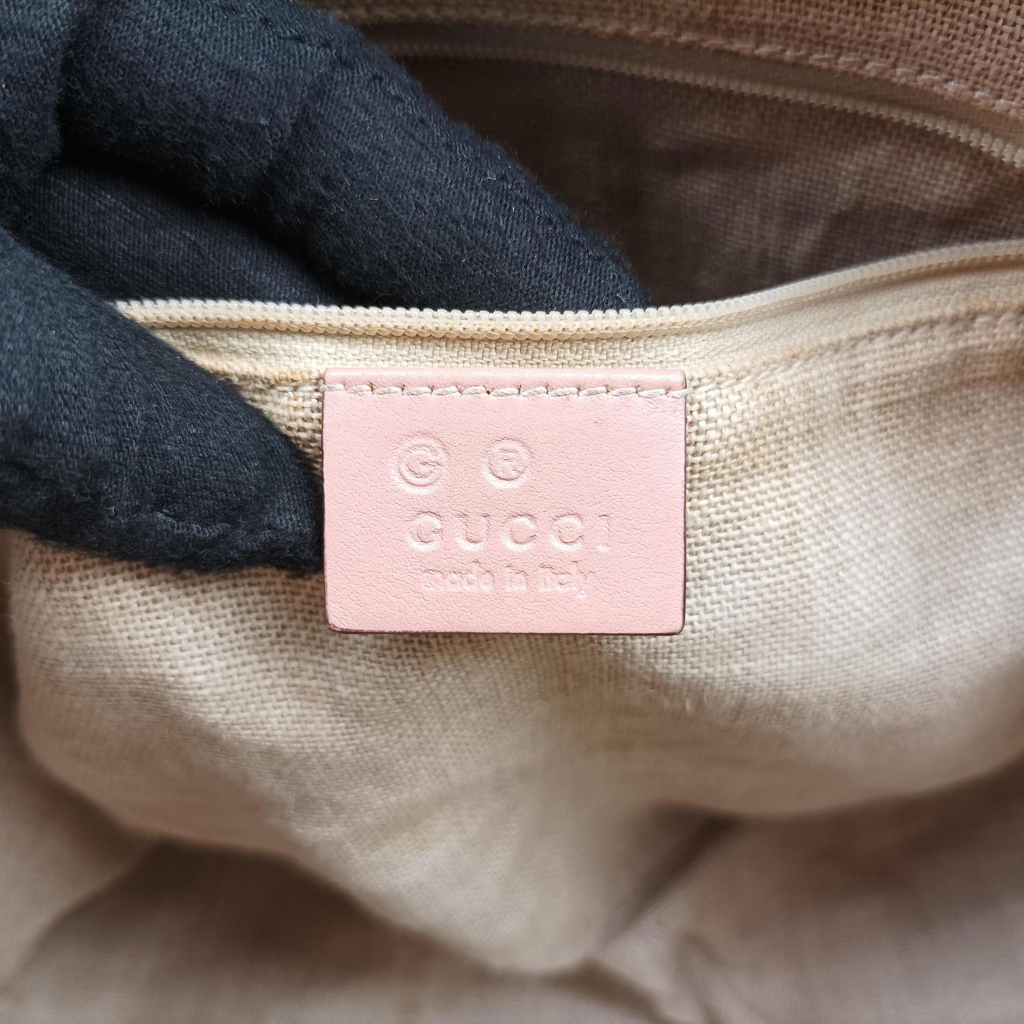 Secondhand Gucci Microguccissima Pink Leather 449663 shoulderbag | stylenewstar