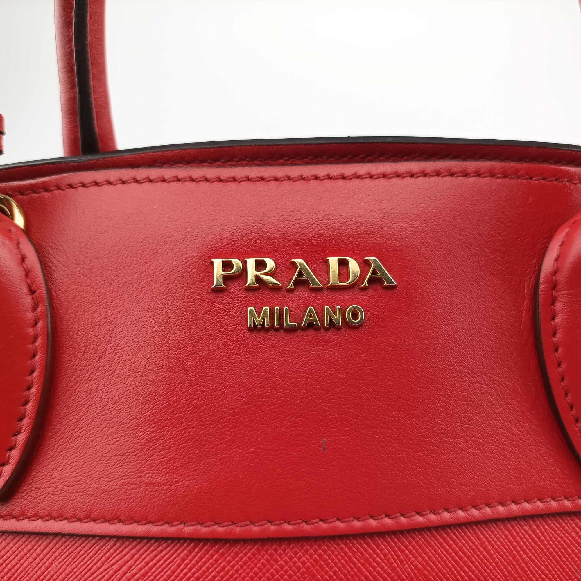 Pre-owned Prada Esplanade Red SAFFIANO Leather 1BA046 handbag | stylenewstar