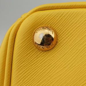 Pre-owned Prada Galleria Yellow SAFFIANO Leather BN2274 shoulderbag | stylenewstar