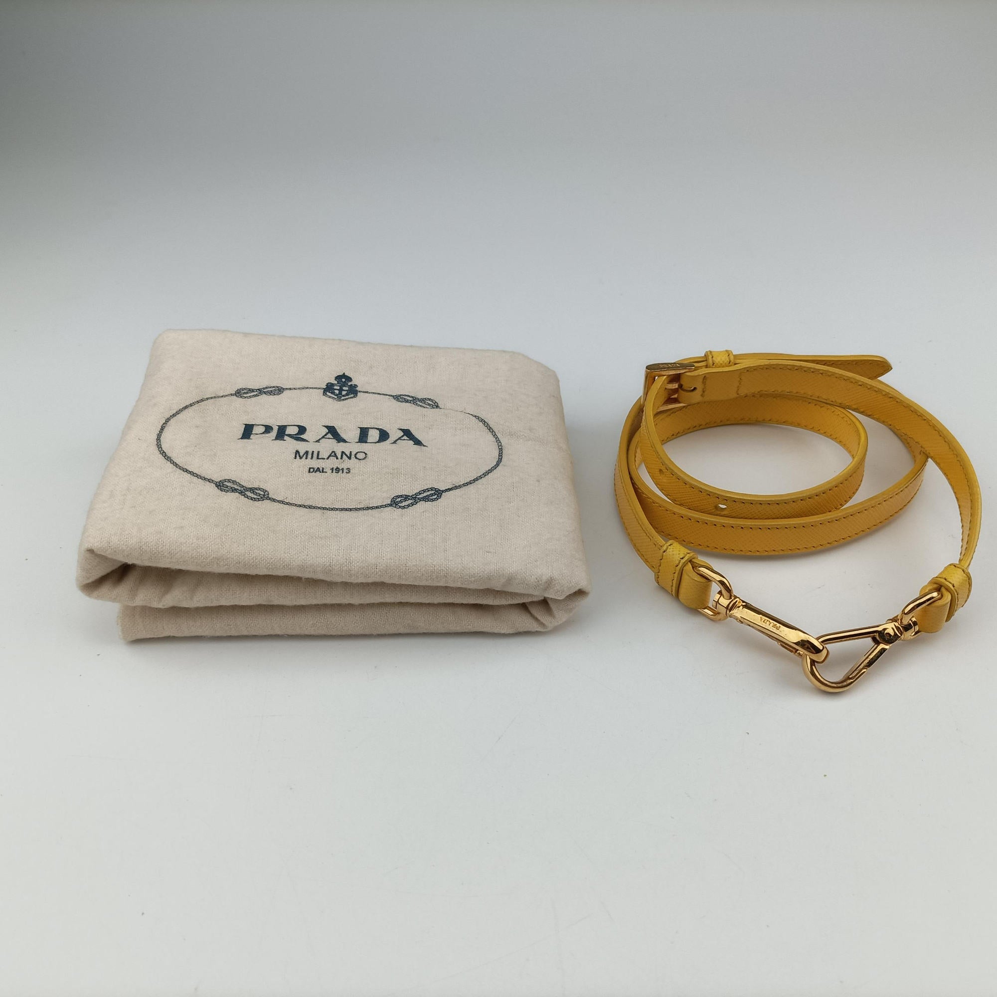 Pre-owned Prada Galleria Yellow SAFFIANO Leather BN2274 shoulderbag | stylenewstar