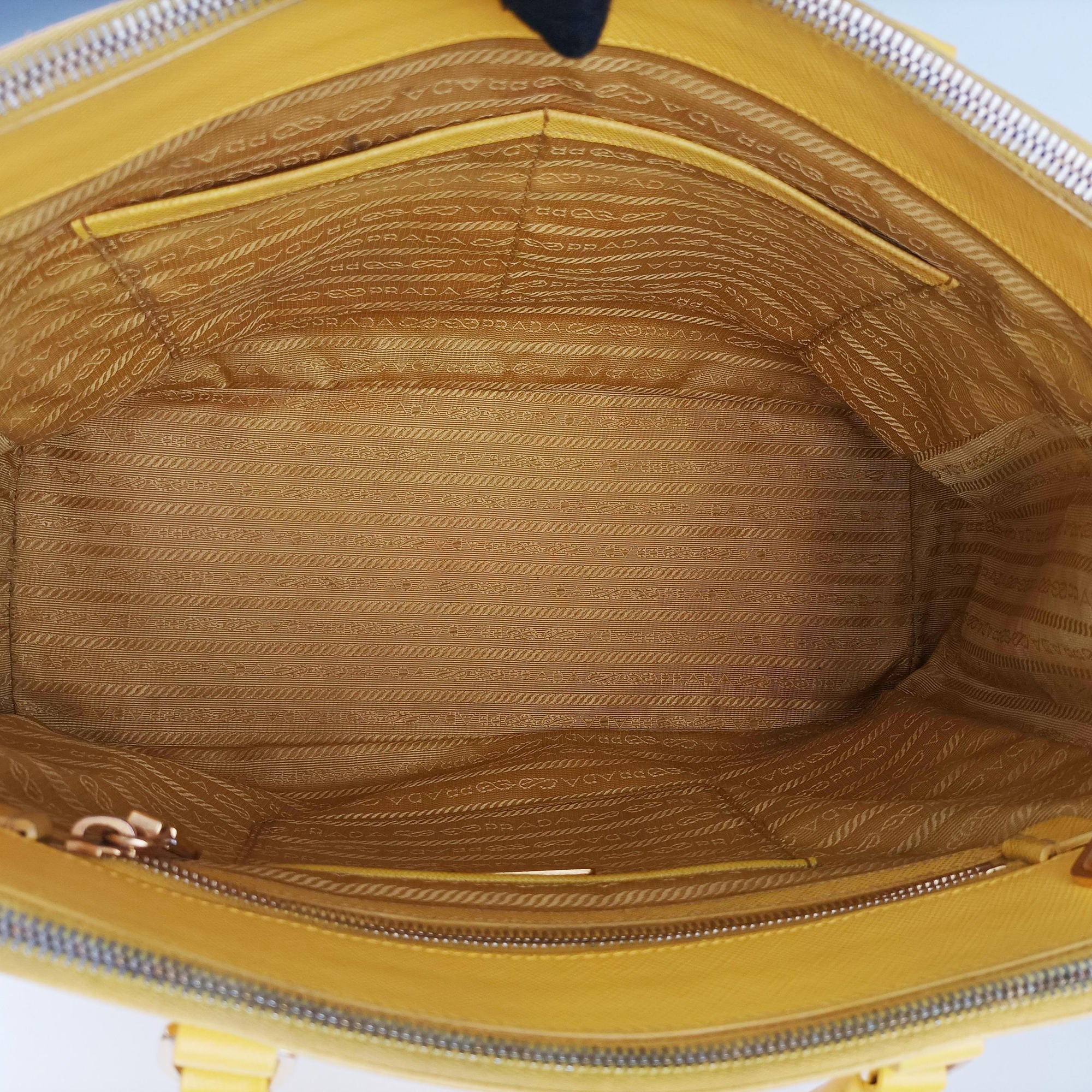 Pre-owned Prada Galleria Yellow SAFFIANO Leather BN2274 shoulderbag | stylenewstar