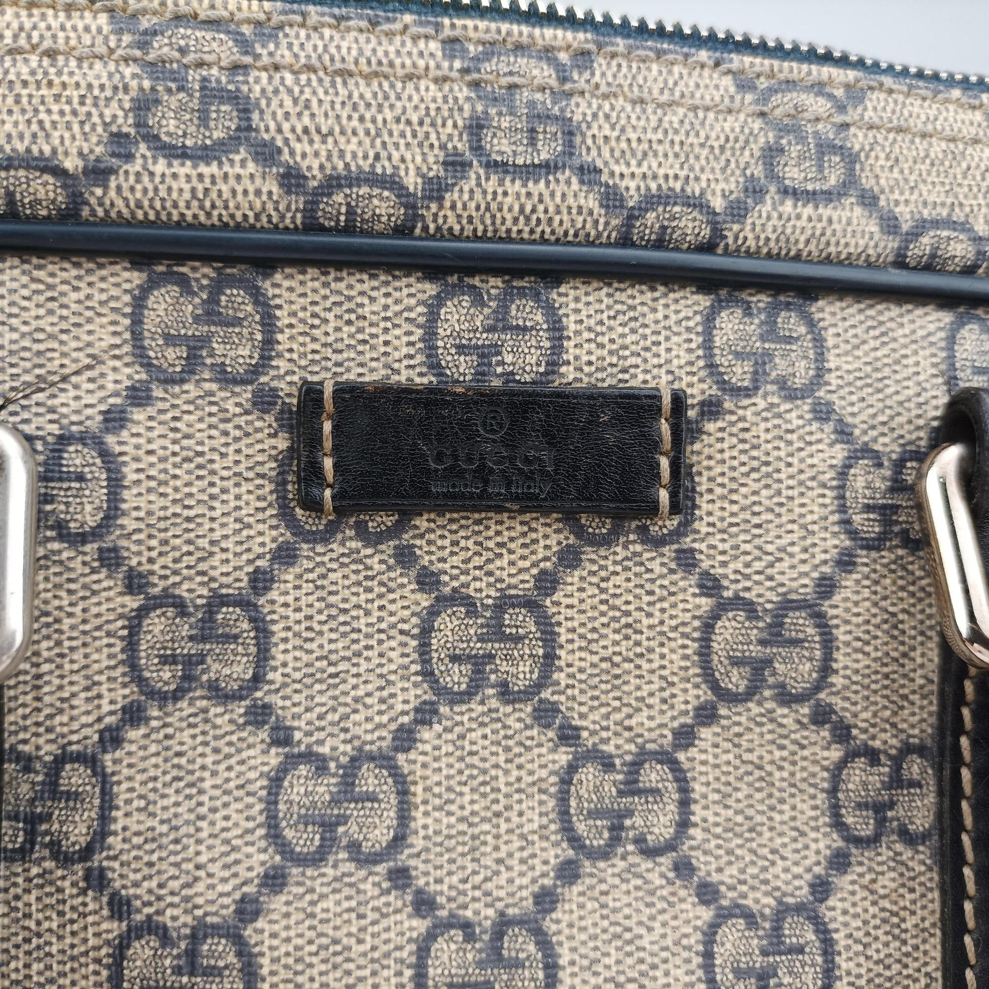 Pre-owned Gucci Diamante Beige×Black PVC coated canvas x Leather 208463 shoulderbag | stylenewstar