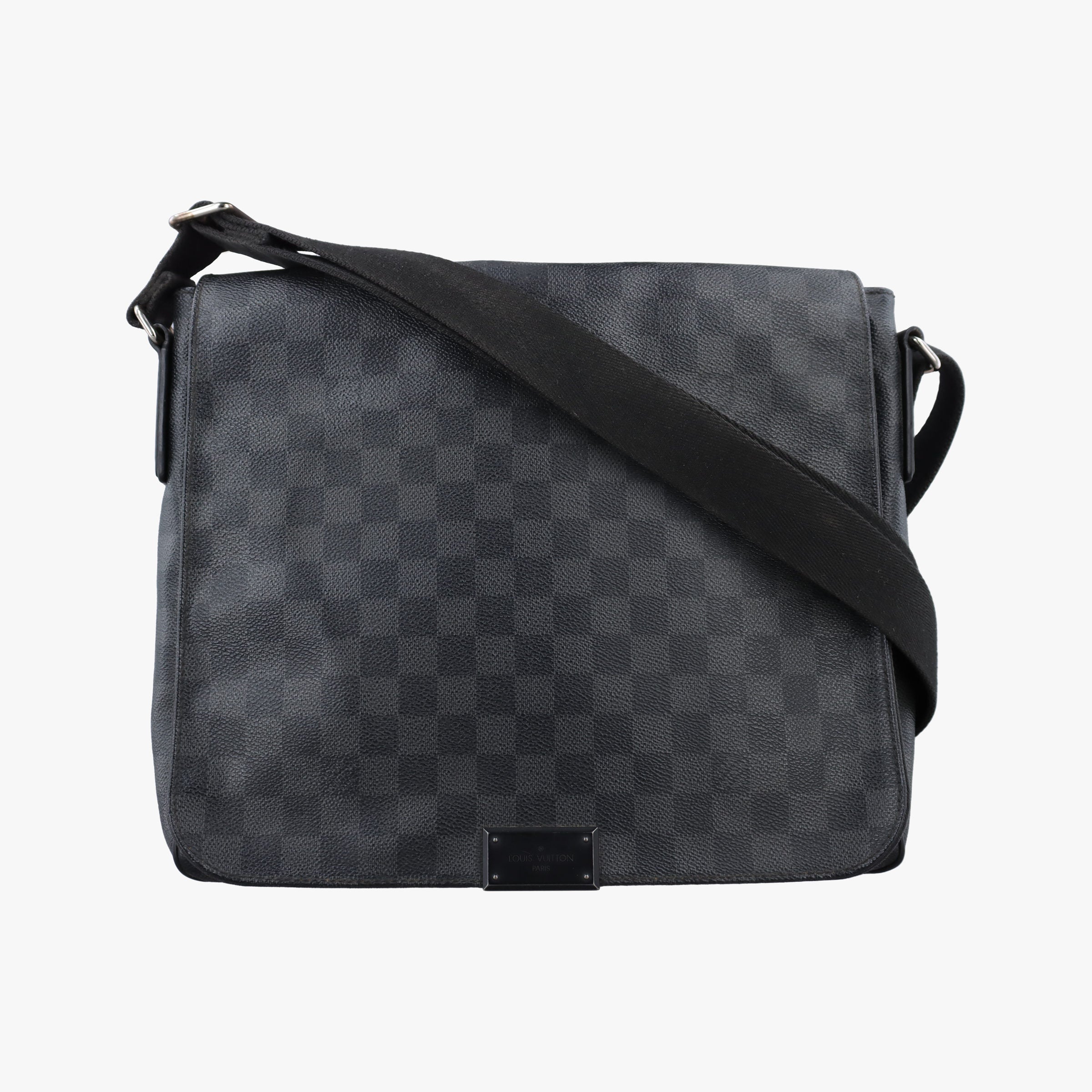 Pre-owned Louis Vuitton District MM Black Damier GRAPHITE N41272 shoulderbag | stylenewstar