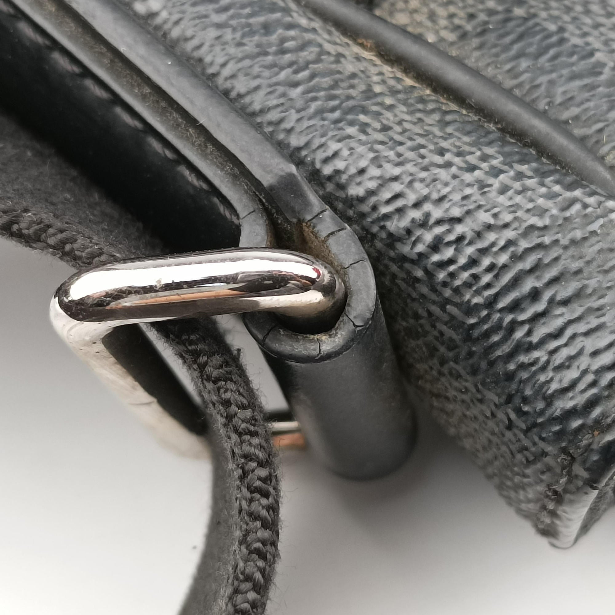 Pre-owned Louis Vuitton District MM Black Damier GRAPHITE N41272 shoulderbag | stylenewstar