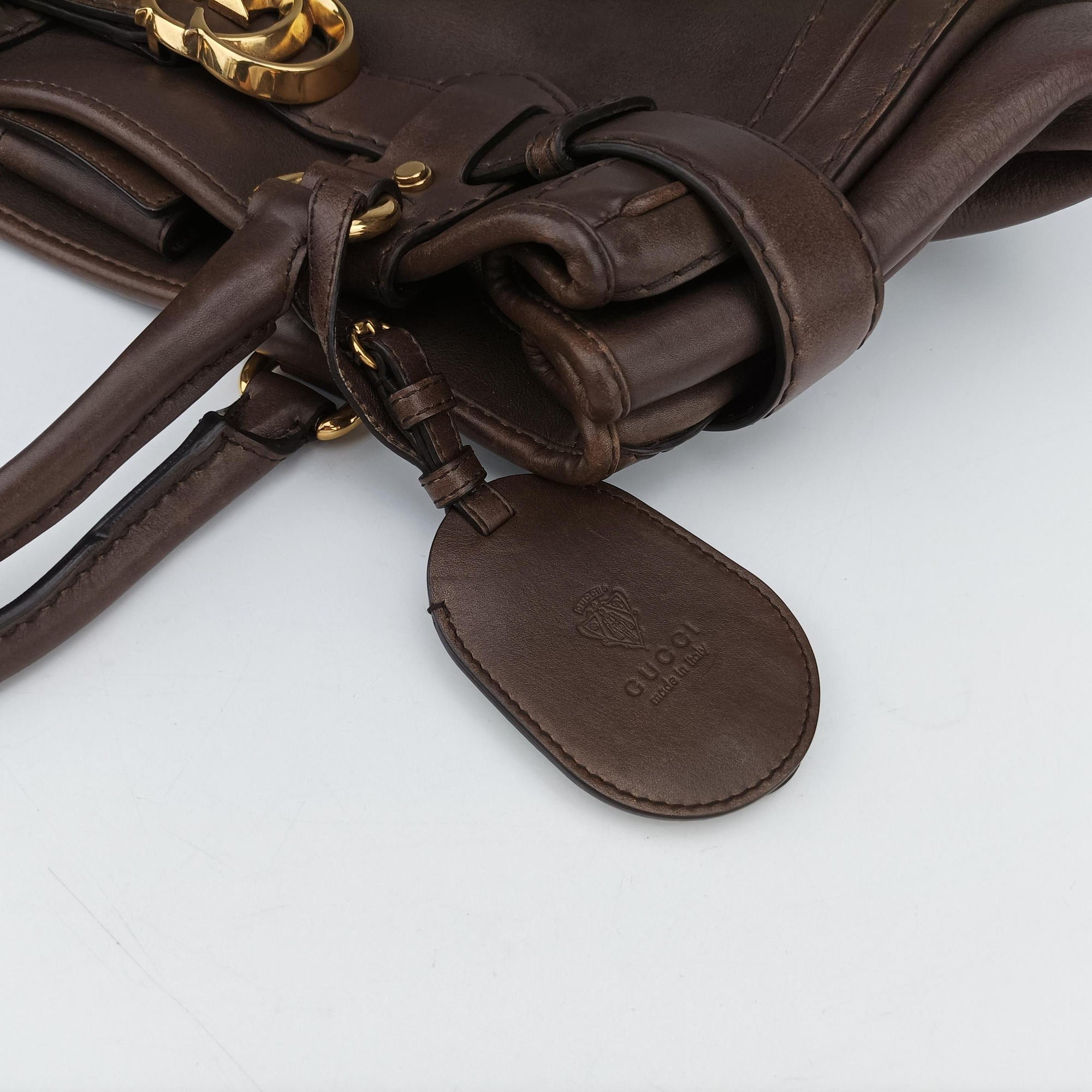 Pre-owned Gucci GG Running Camel Leather 247183 handbag | stylenewstar