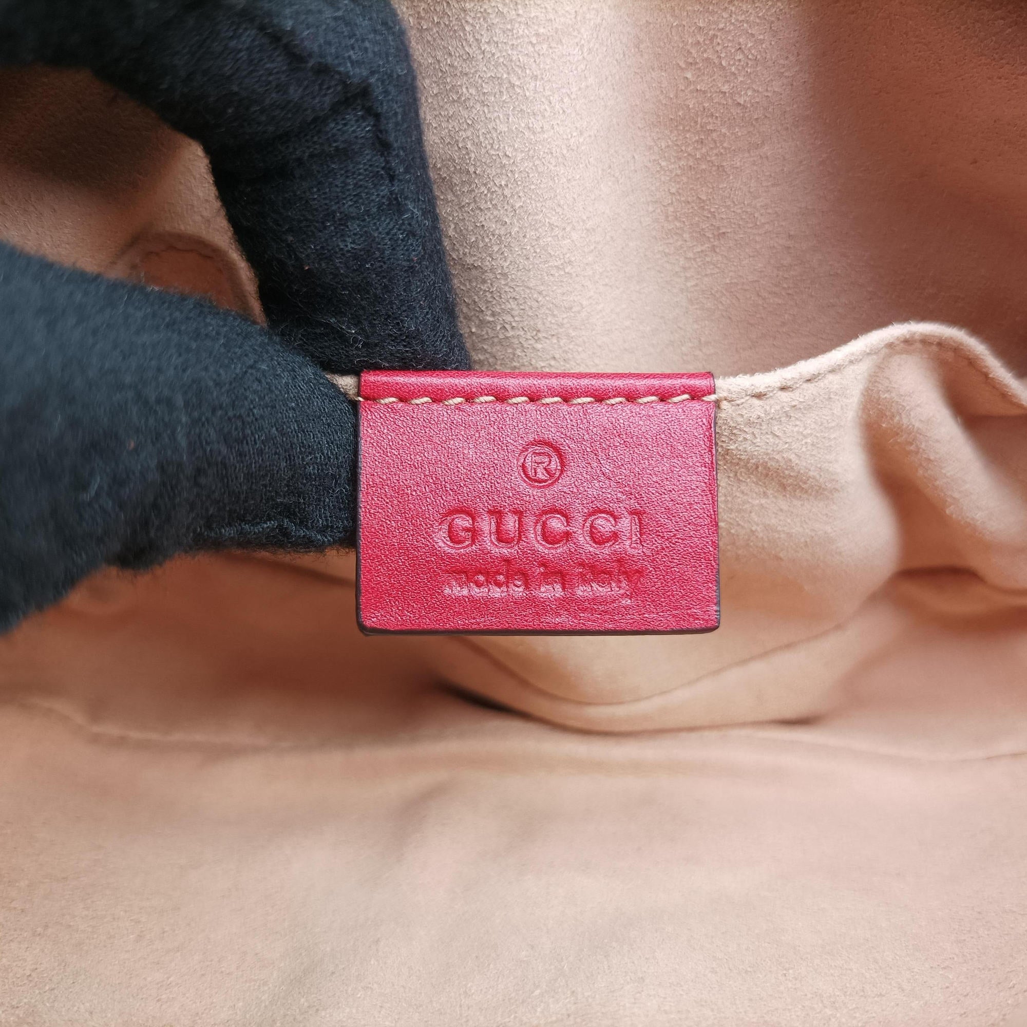 Pre-owned Gucci GG Marmont Red Leather 476434 bum bag/waist bag | stylenewstar