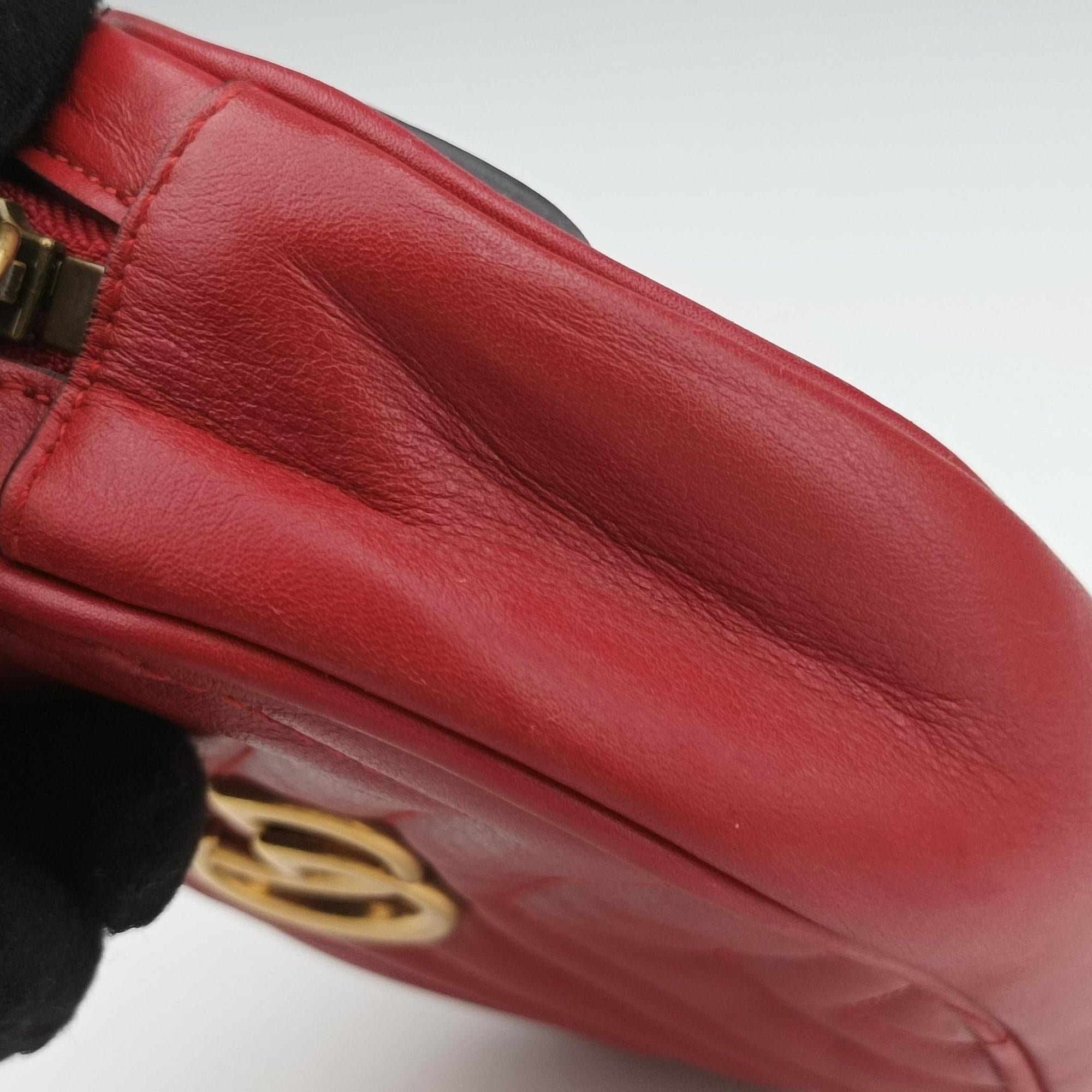 Pre-owned Gucci GG Marmont Red Leather 476434 bum bag/waist bag | stylenewstar