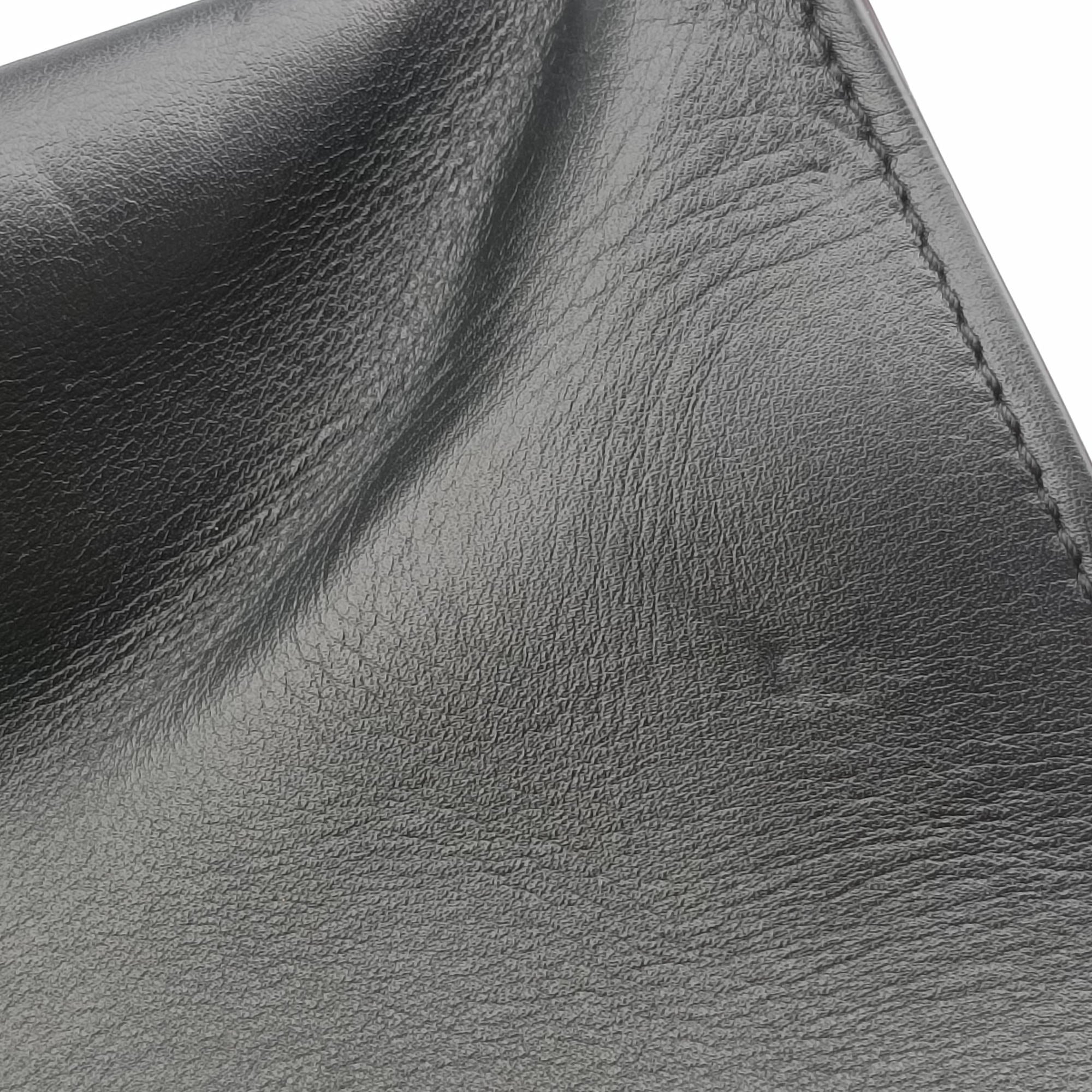 Pre-owned Celine Trapeze Beige×black×blue Suede × leather  shoulderbag | stylenewstar