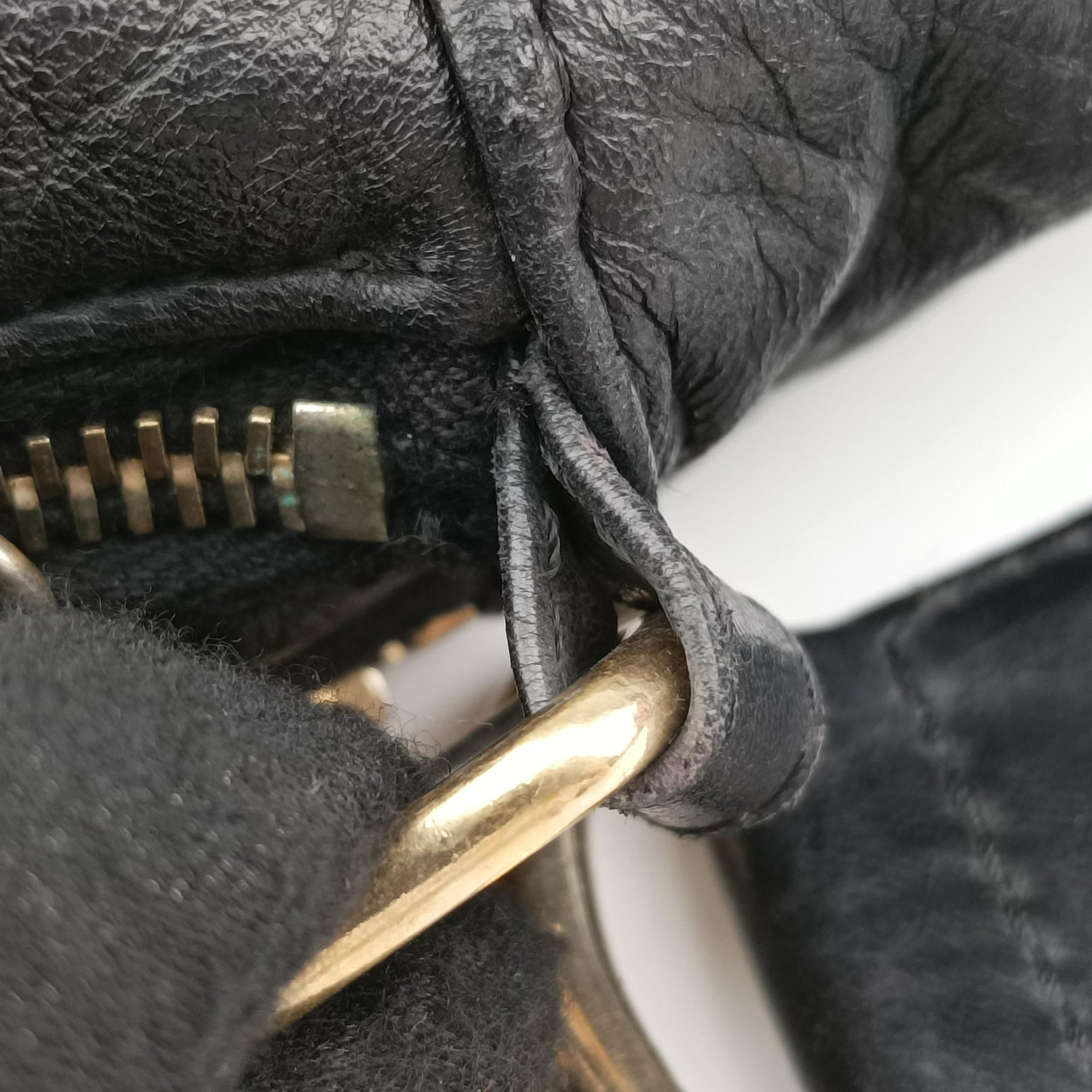 Pre-owned Chanel Scales Black Leather A39807 shoulderbag | stylenewstar