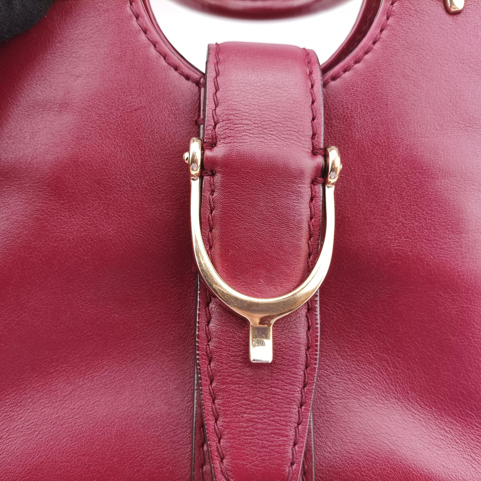 Pre-owned Gucci Stirrup Burgundy Leather 277515 shoulderbag | stylenewstar