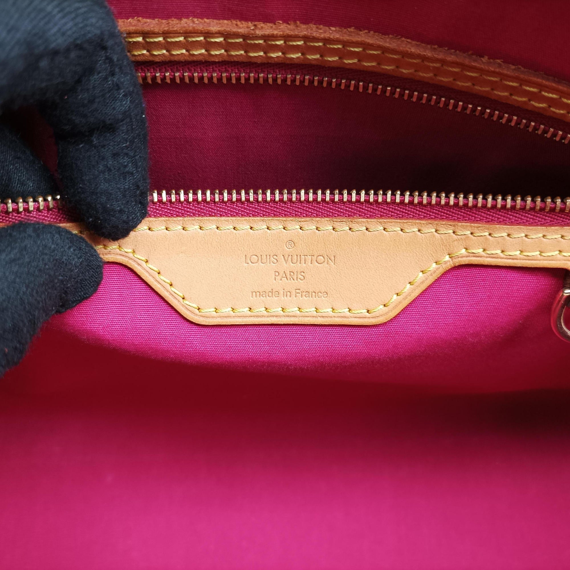 Pre-owned Louis Vuitton Brea MM ROSE INDIEN Vernis M91798 shoulderbag | stylenewstar