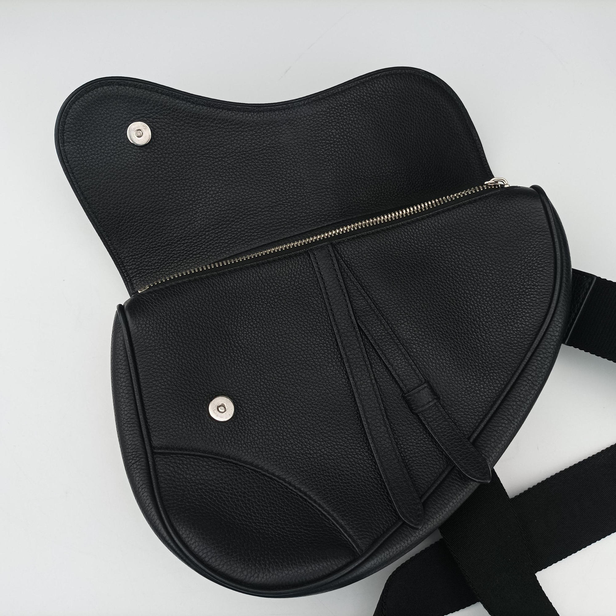 Pre-owned Christian Dior Saddle Black Leather  shoulderbag | stylenewstar