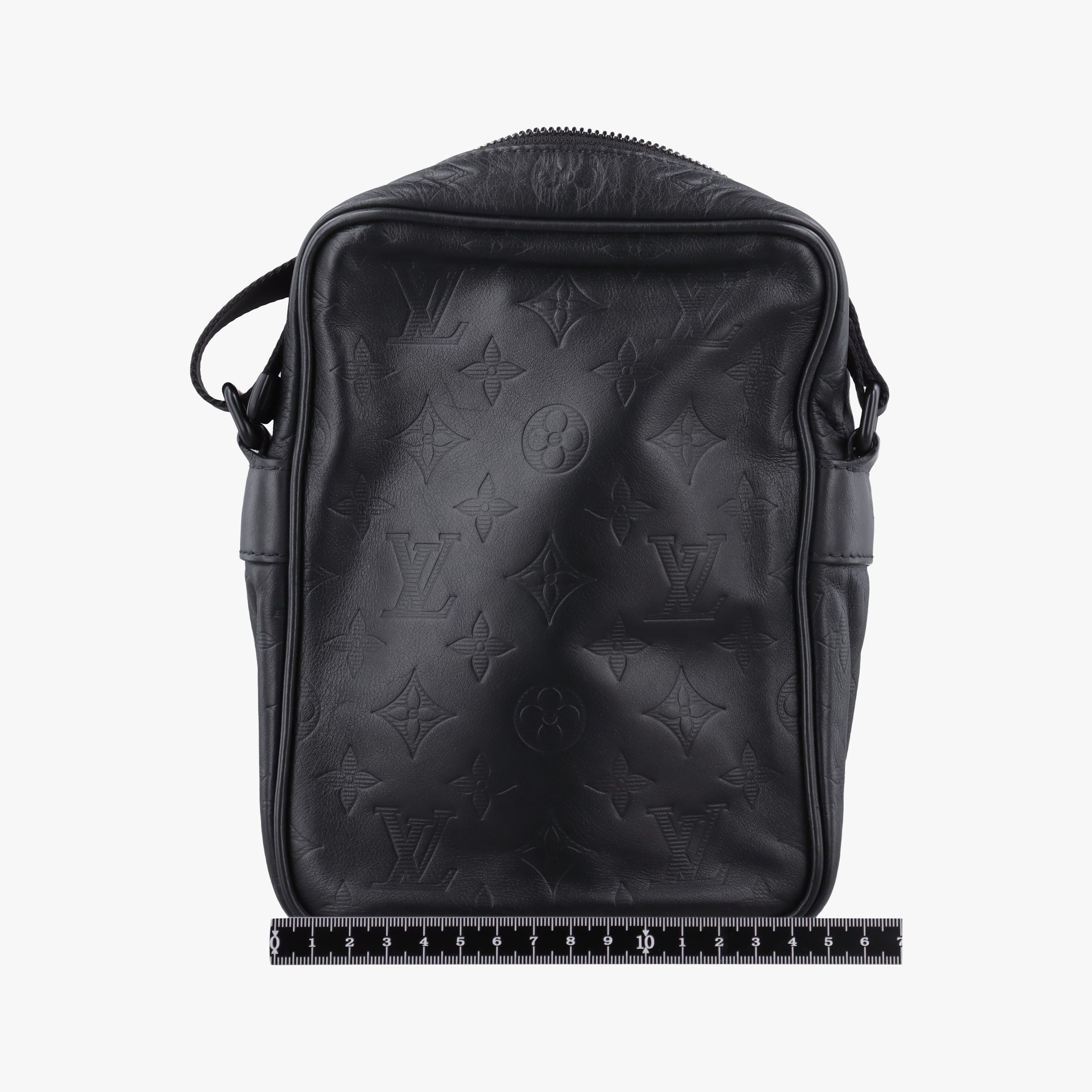 Pre-owned Louis Vuitton Danube PM Noir Monogram Shadow M43681 shoulderbag | stylenewstar