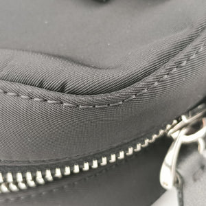 Pre-owned Valentino VLogo Black Nylon × Calfskin Leather  shoulderbag | stylenewstar
