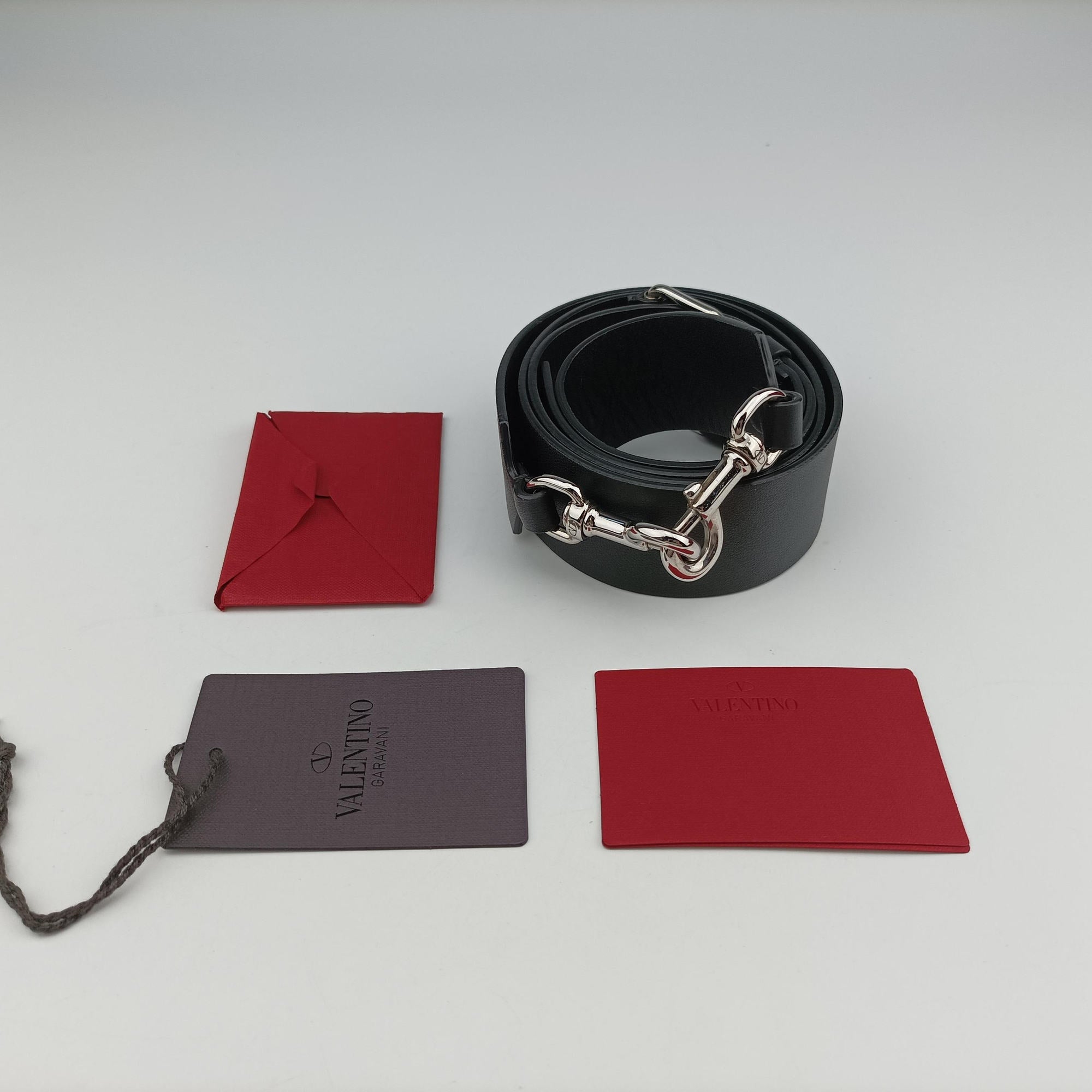 Pre-owned Valentino VLogo Black Nylon × Calfskin Leather  shoulderbag | stylenewstar