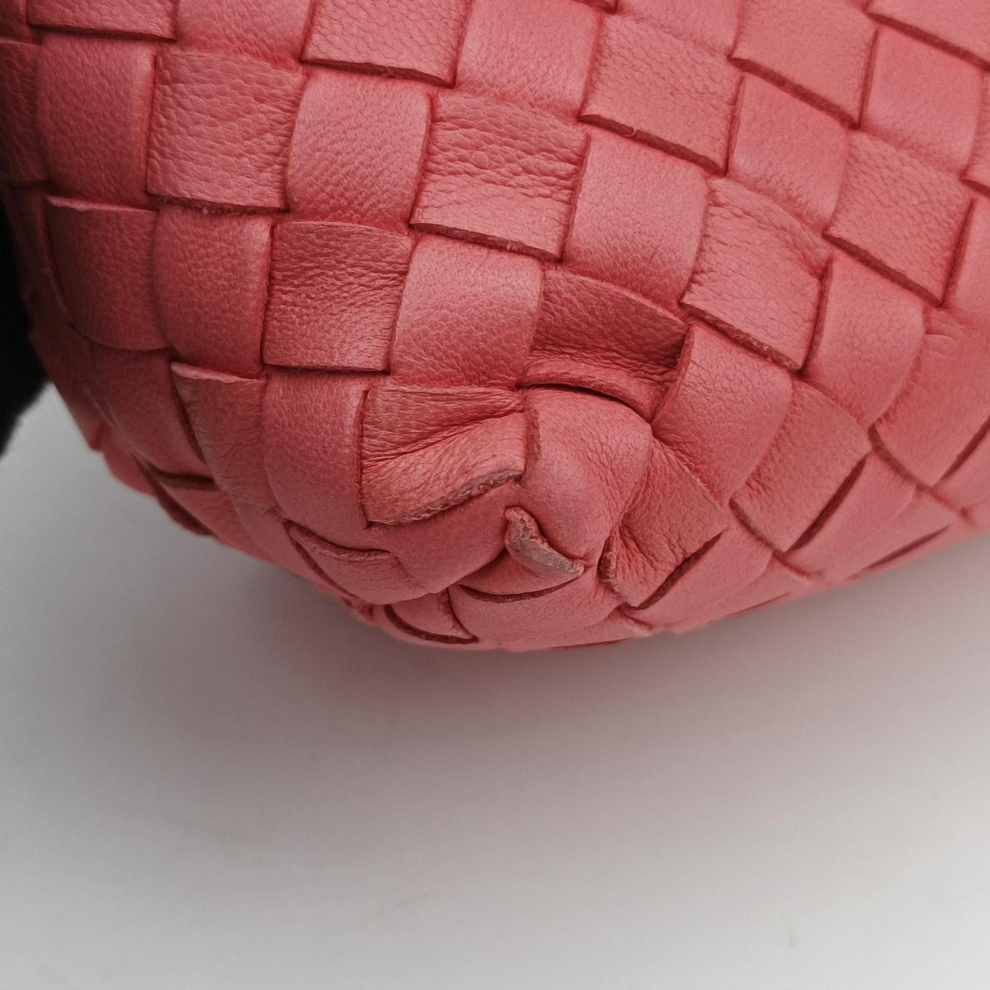 Secondhand Bottega Veneta Intrecciato Pink lambskin  handbag | stylenewstar