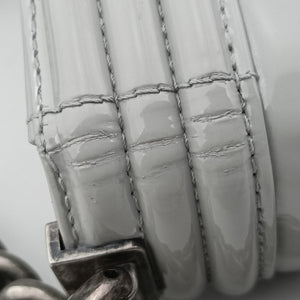Pre-owned Chanel BOY CHANEL Grey Patent Leather A67018 shoulderbag | stylenewstar