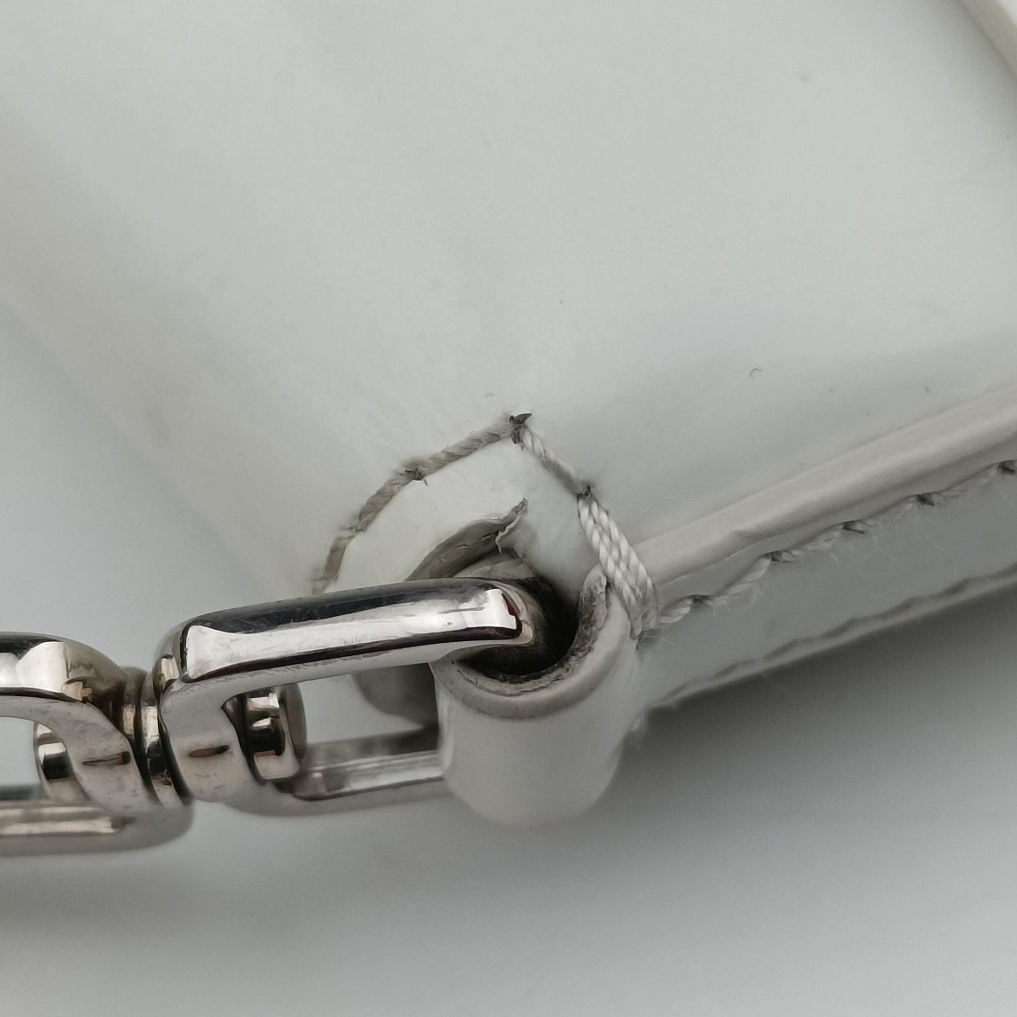 Pre-owned Prada Cleo Flap White Leather  shoulderbag | stylenewstar