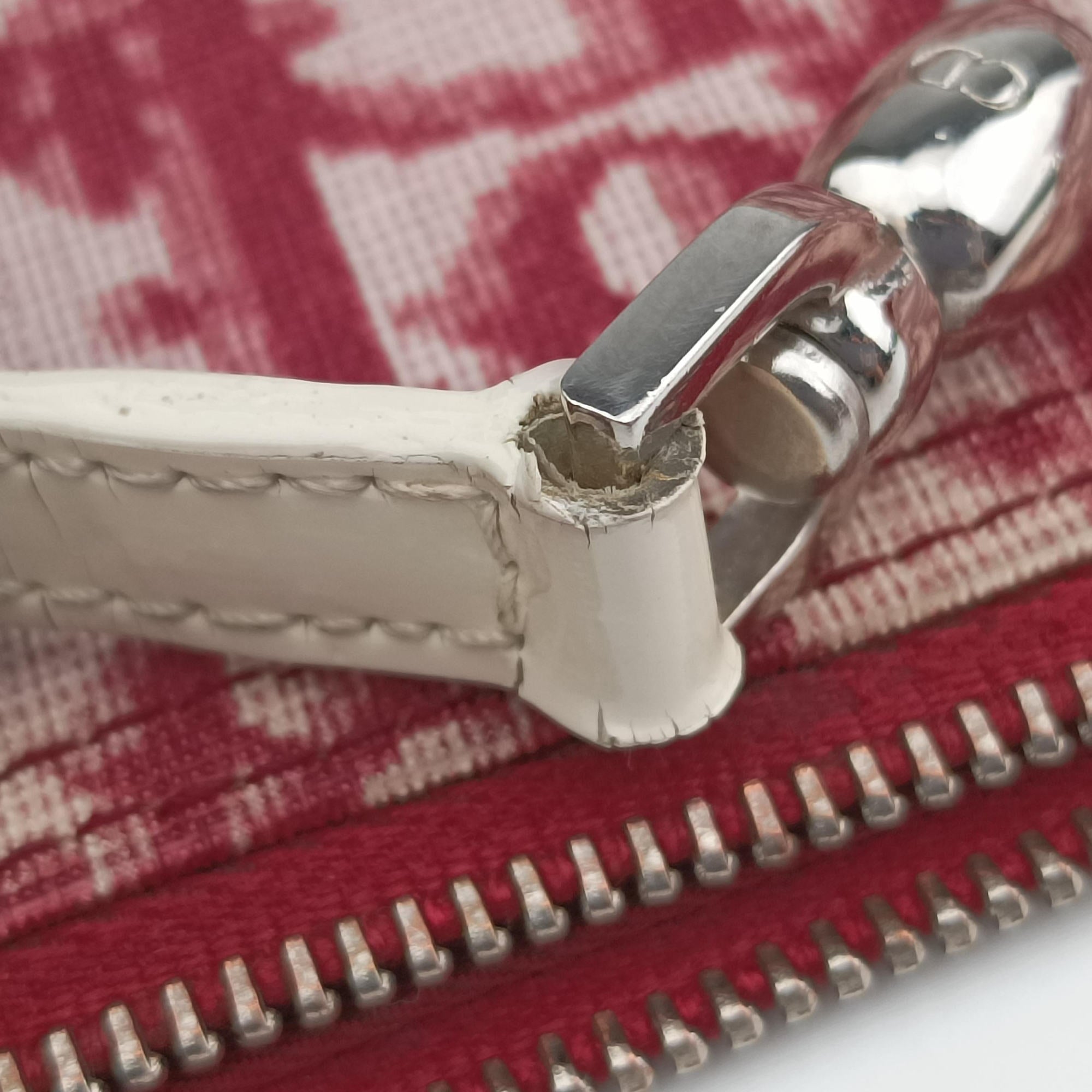 Pre-owned Christian Dior Saddle Bordeaux×White jacquard  handbag | stylenewstar