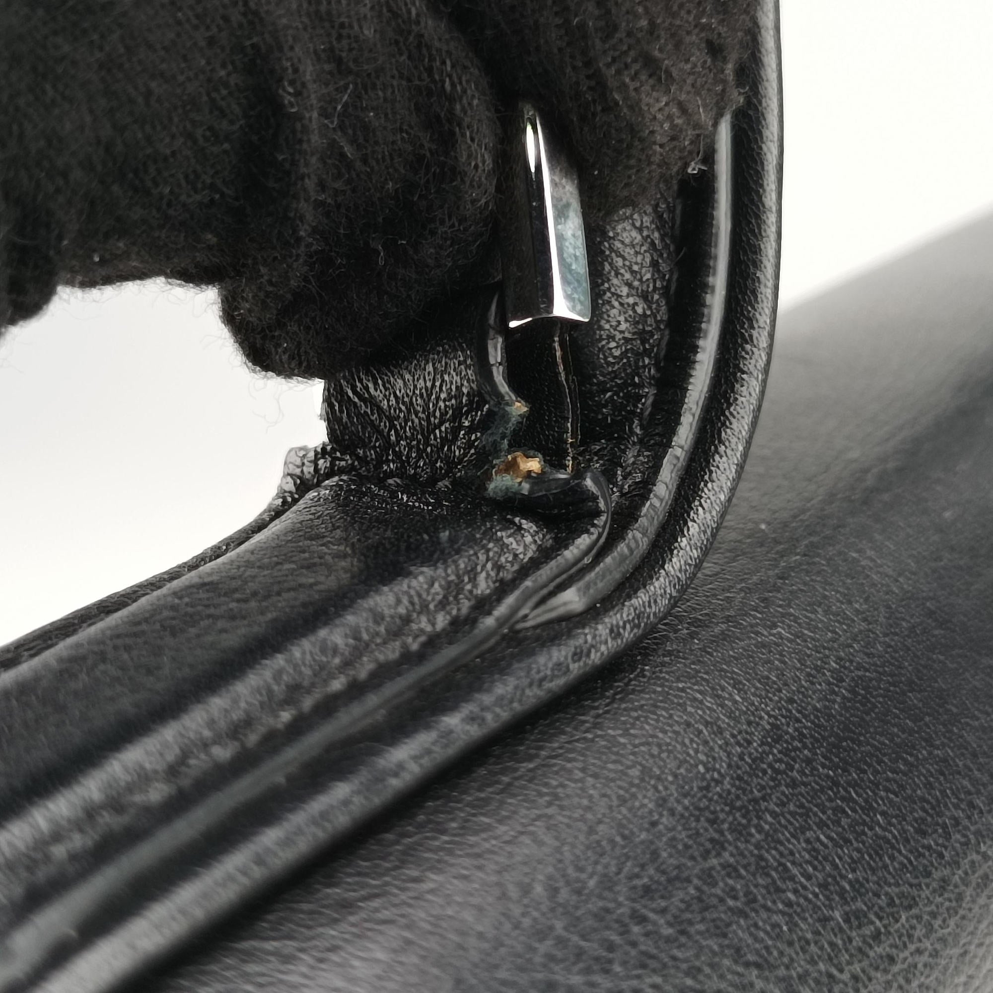 Secondhand Delvaux Tampete Black Leather  shoulderbag | stylenewstar