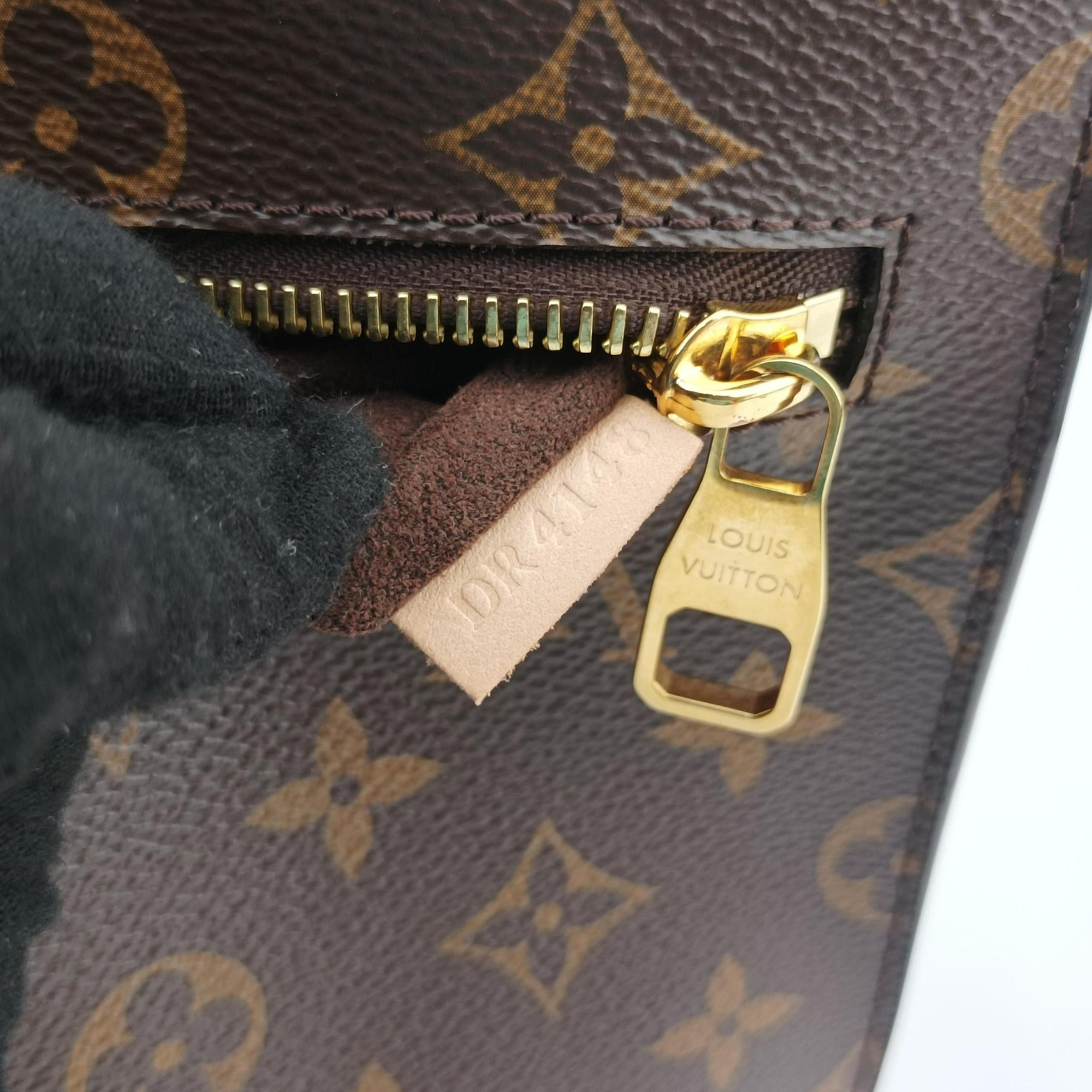 Pre-owned Louis Vuitton Pochette Metis MM Brown Monogram Canvas M44875 shoulderbag | stylenewstar