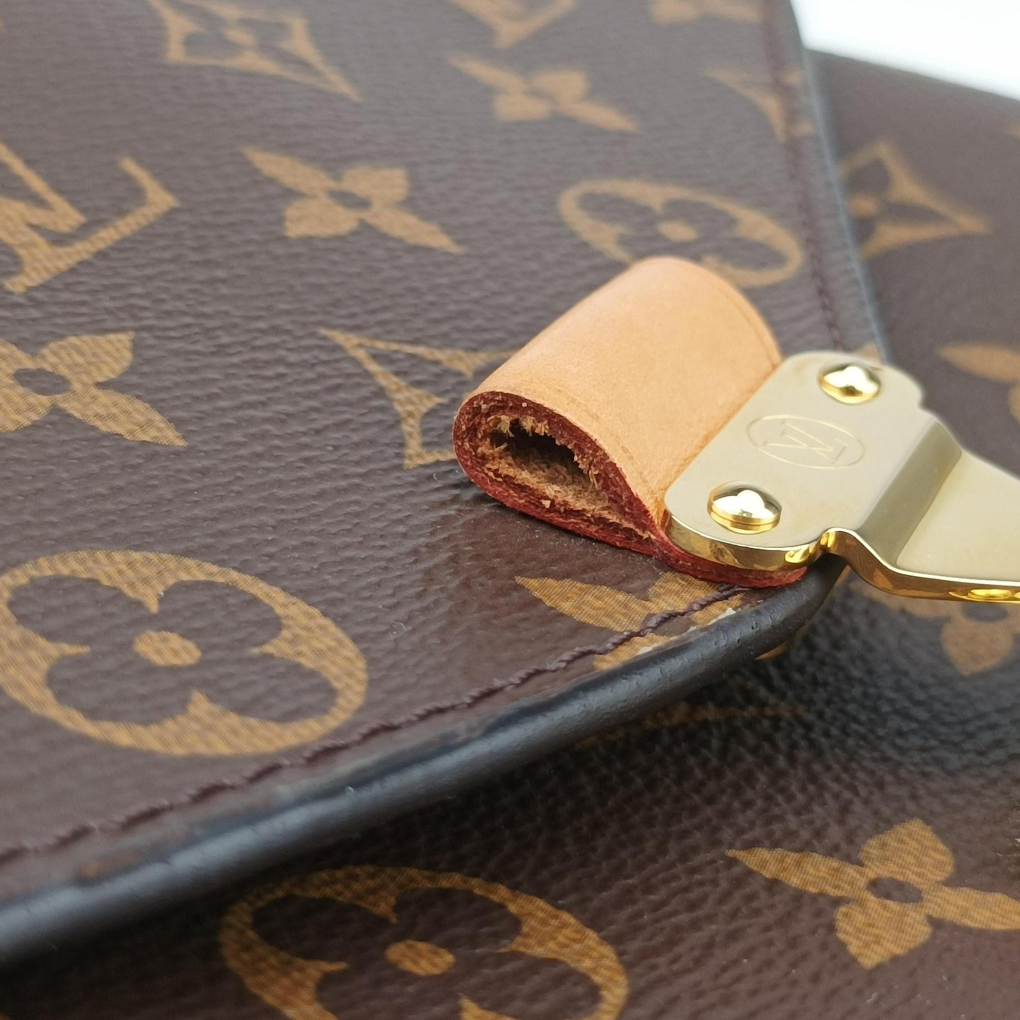 Pre-owned Louis Vuitton Pochette Metis MM Brown Monogram Canvas M44875 shoulderbag | stylenewstar