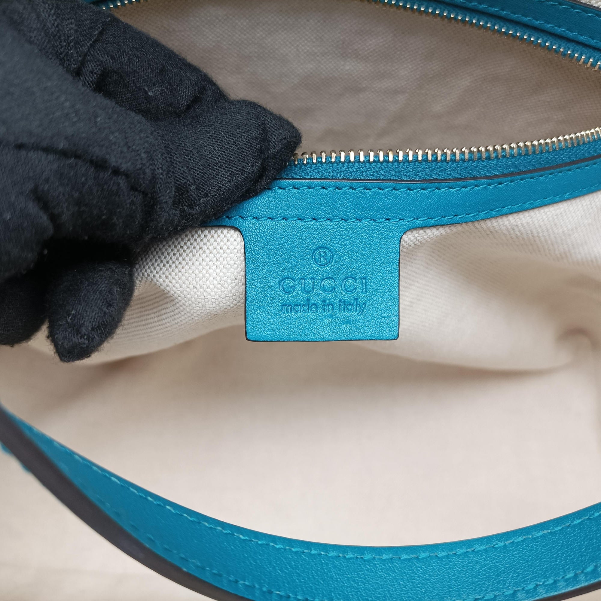 Pre-owned Gucci Microguccissima Blue Patent Leather 309613 handbag | stylenewstar