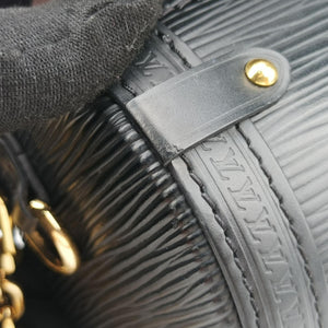 Vintage Louis Vuitton Papillon Trunk Noir Epi M58655 shoulderbag | stylenewstar