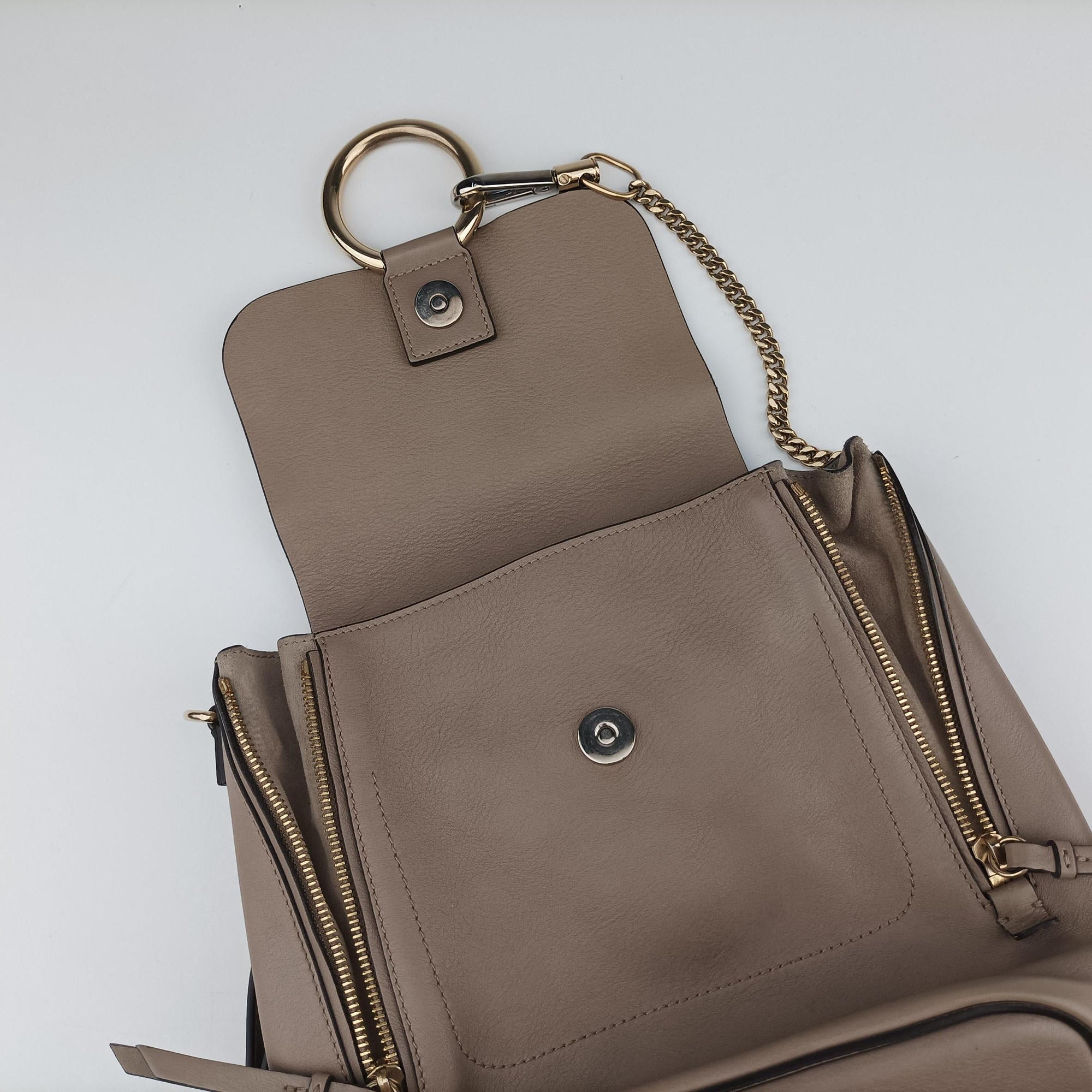 Pre-owned Chloe FAYE mini Grey Suede × leather  backpack/rucksack | stylenewstar
