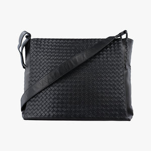 Pre-owned Bottega Veneta Intrecciato Black lambskin  shoulderbag | stylenewstar